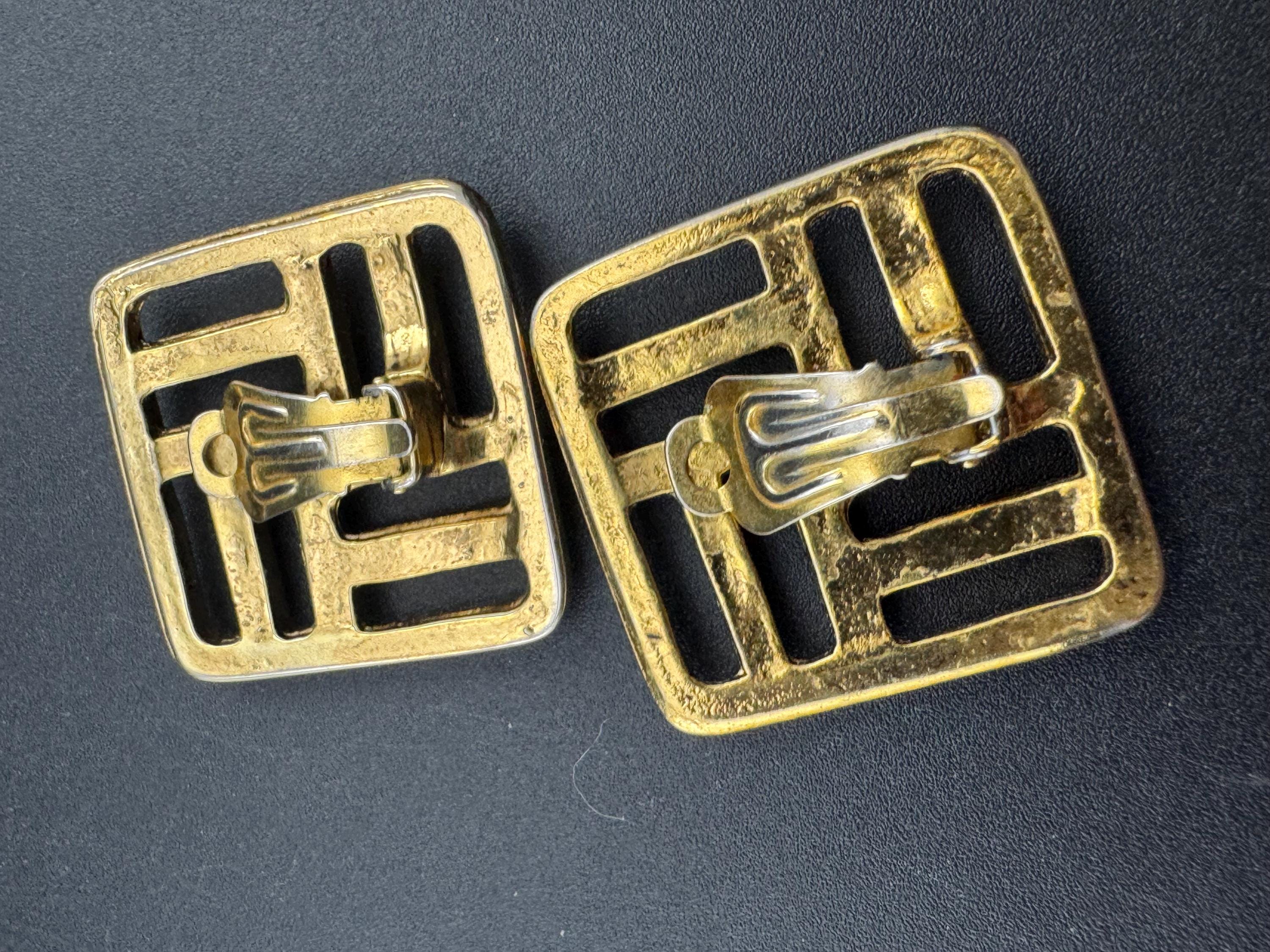 1980s modernist gold tone abstract woven square clip on diamanté stud earrings with centra rhinestone