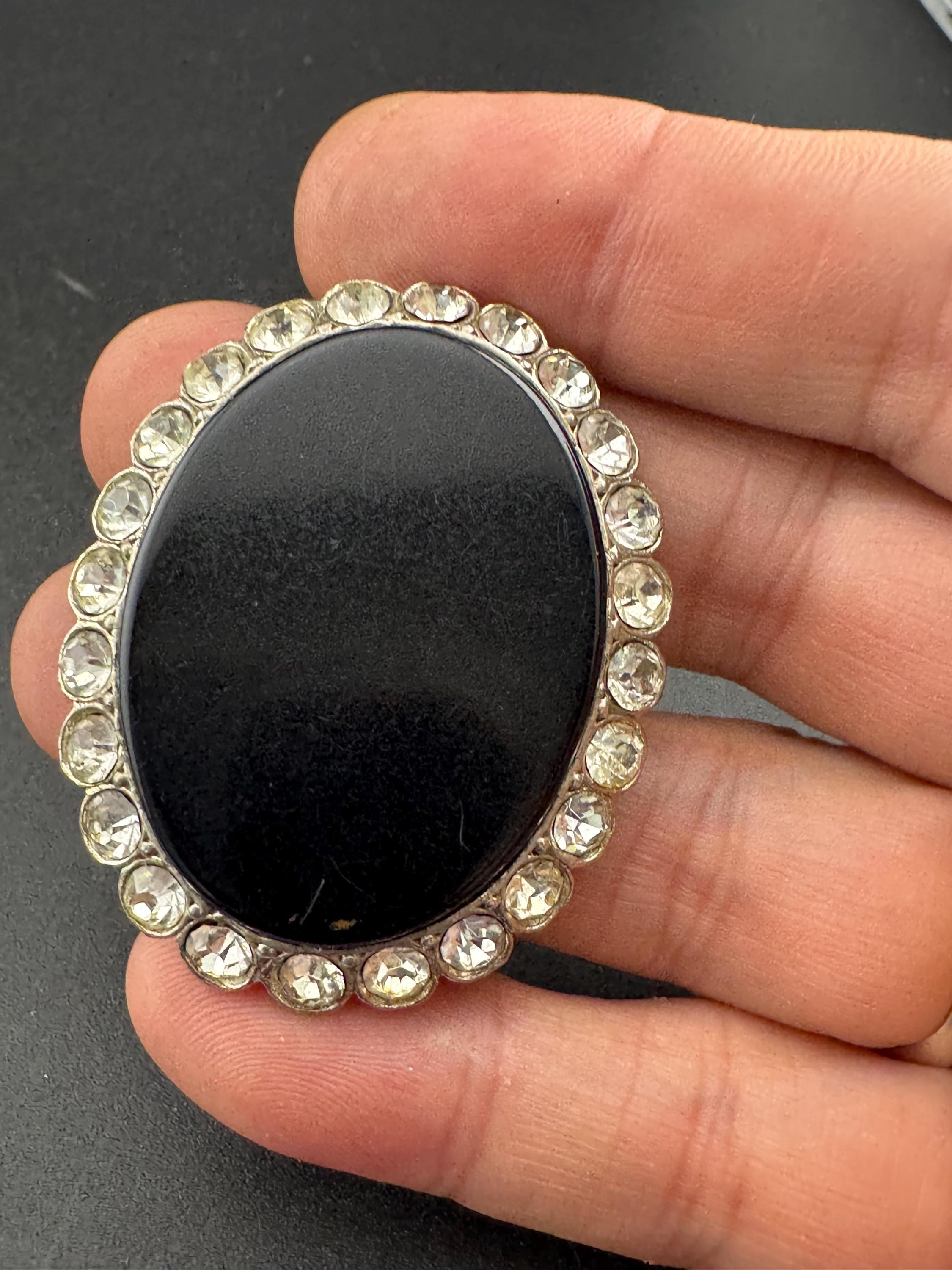 Vintage Stylish black minimalist modernist ciear diamanté oval brooch 5cm