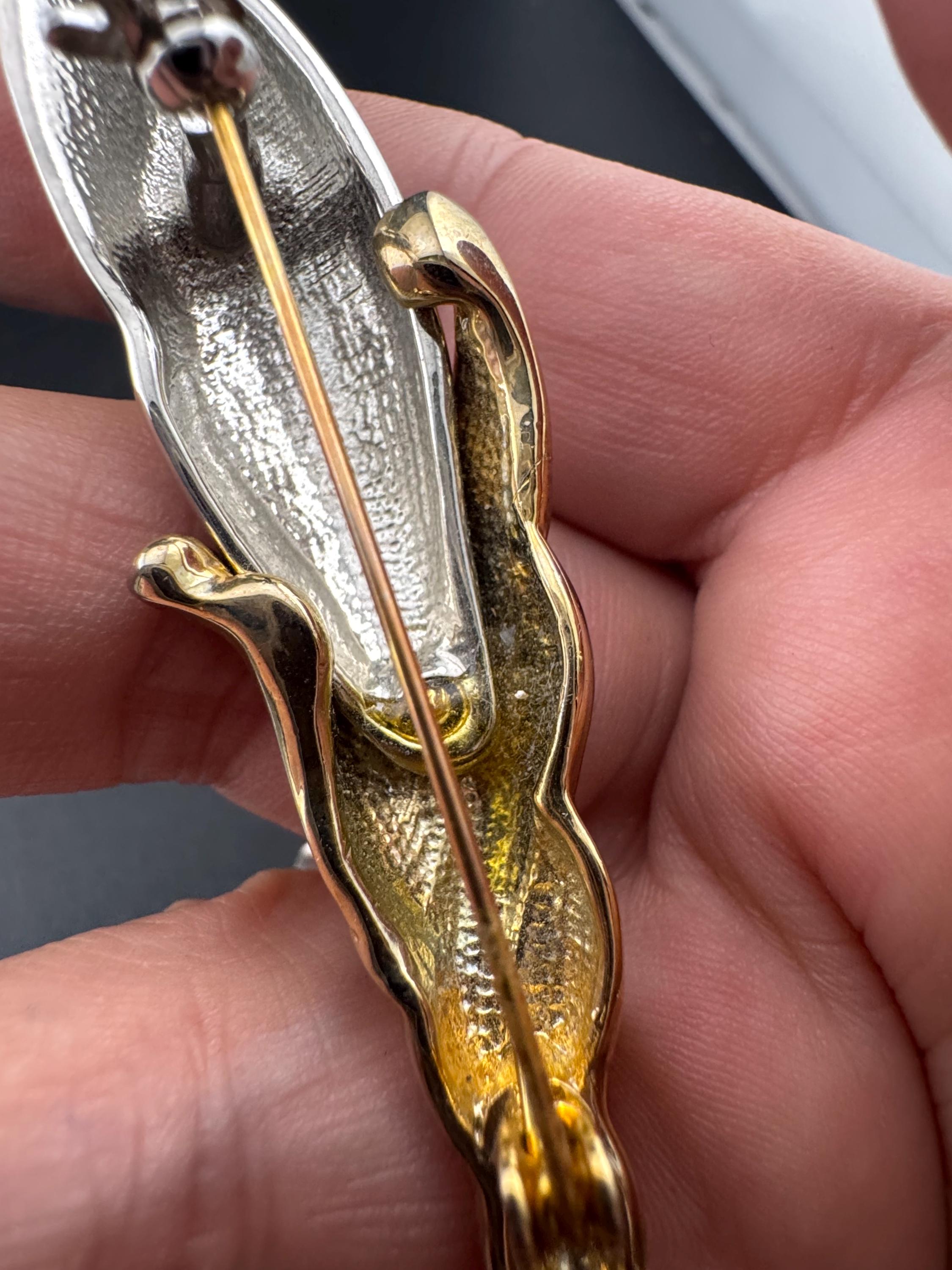 Vintage 8cm long gold and silver tone floral flower bud diamante brooch 80s