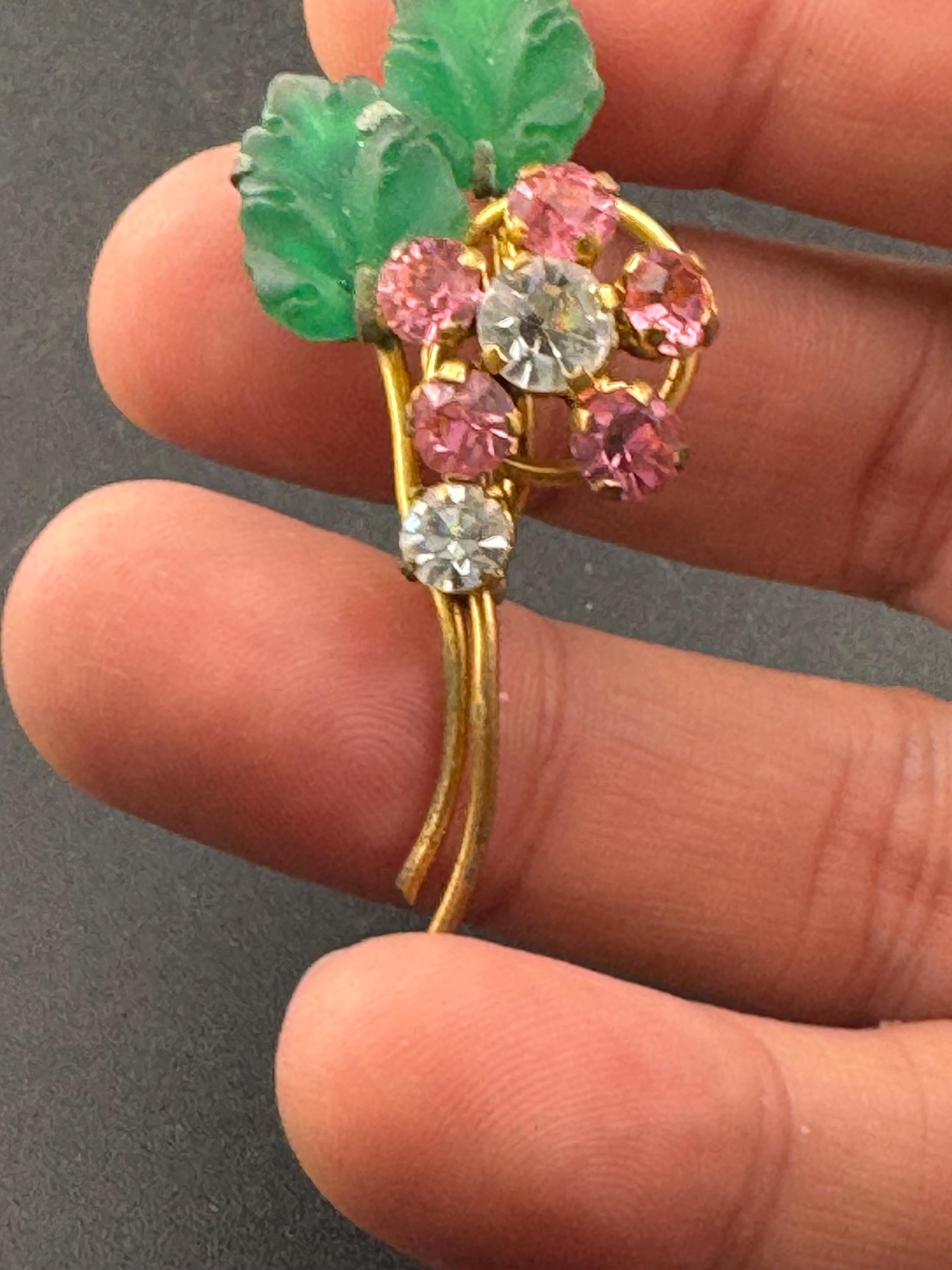 Vintage pink rhinestone paste Diamanté gold tone floral Brooch with frosted cabochon leaves
