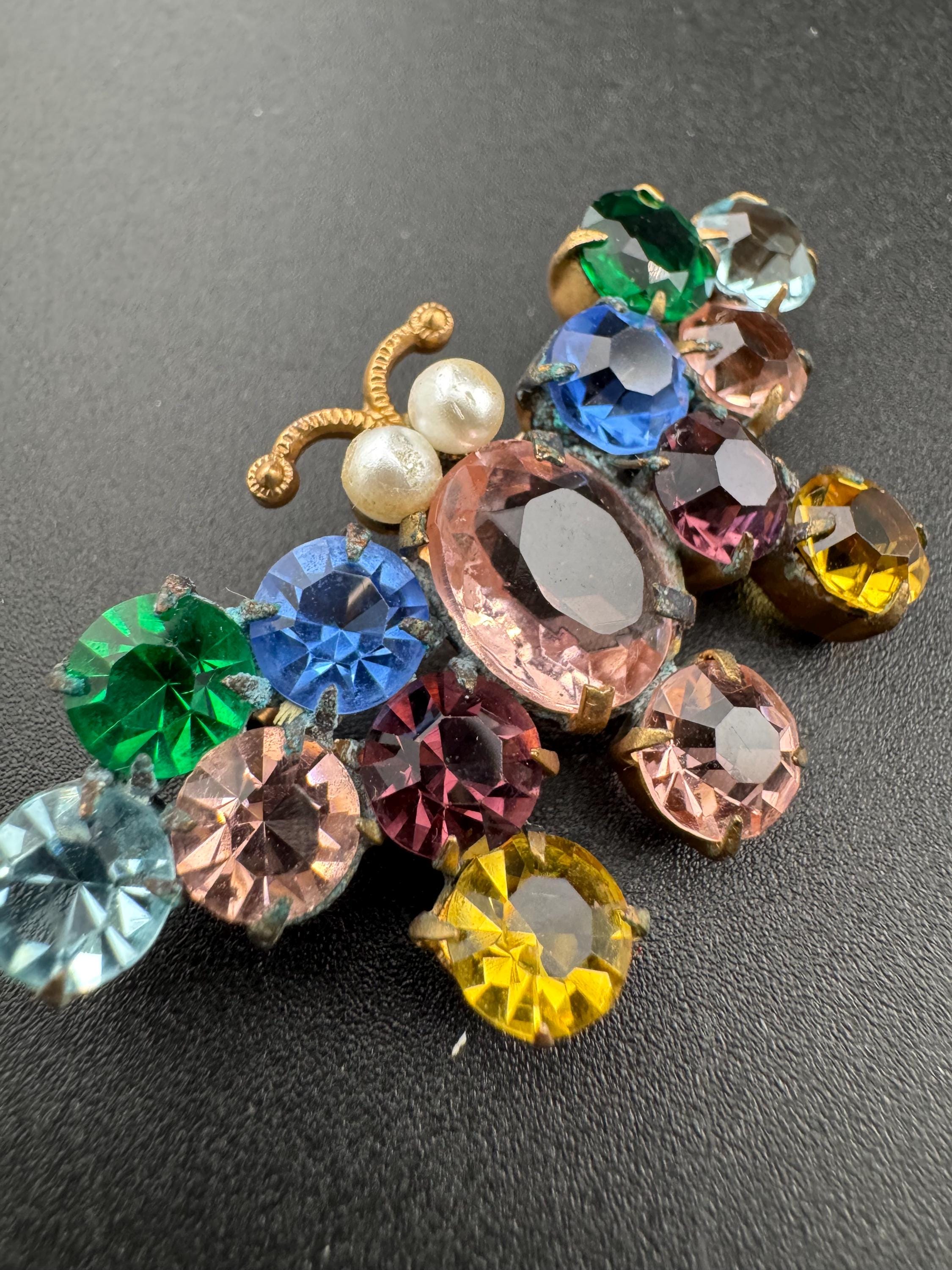 Antique Edwardian gold tone rainbow diamanté crystal butterfly brooch with faux pearls