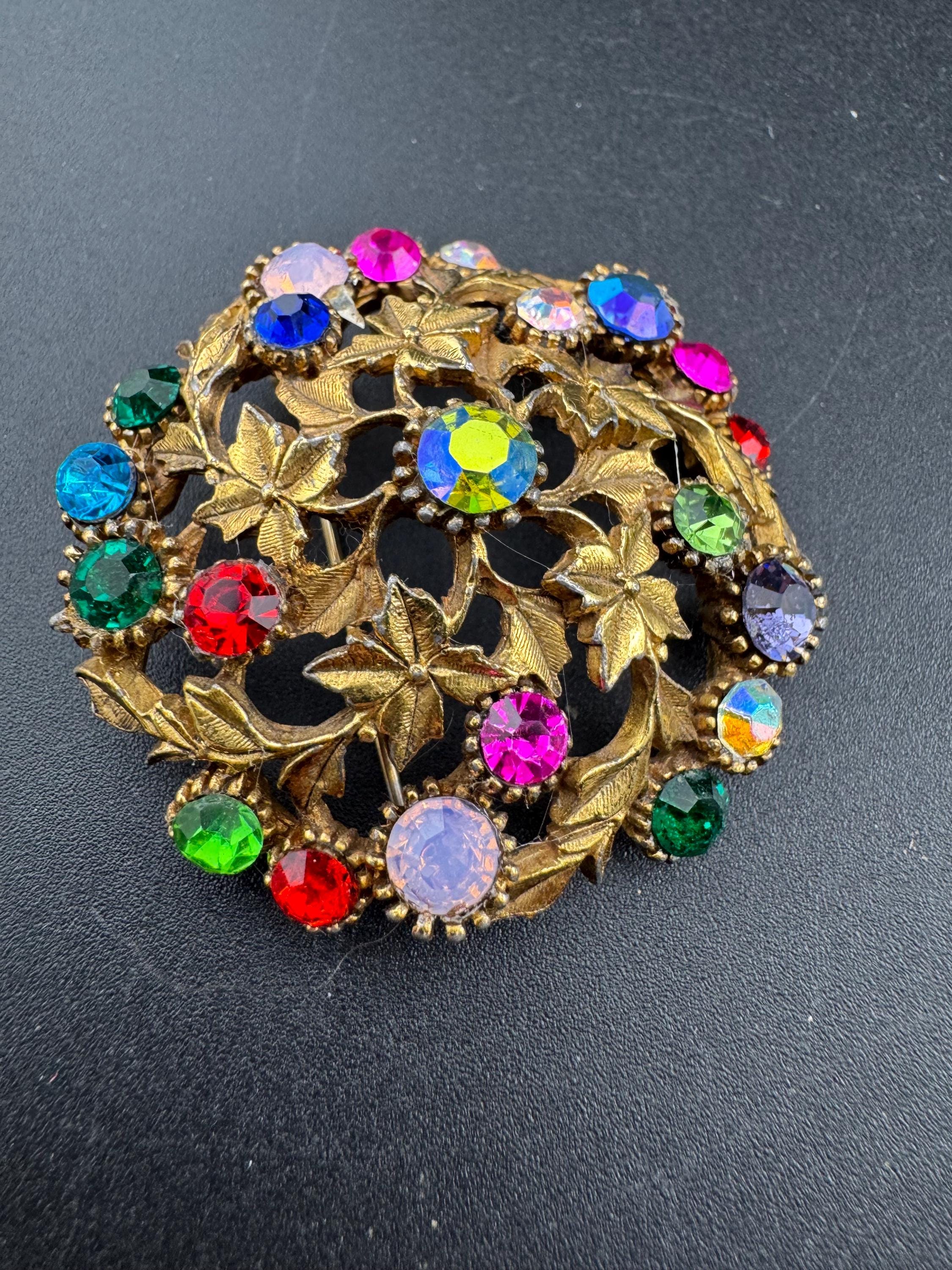 Vintage large 5cm domed Rainbow Rhinestone diamante Brooch set with vine leaves