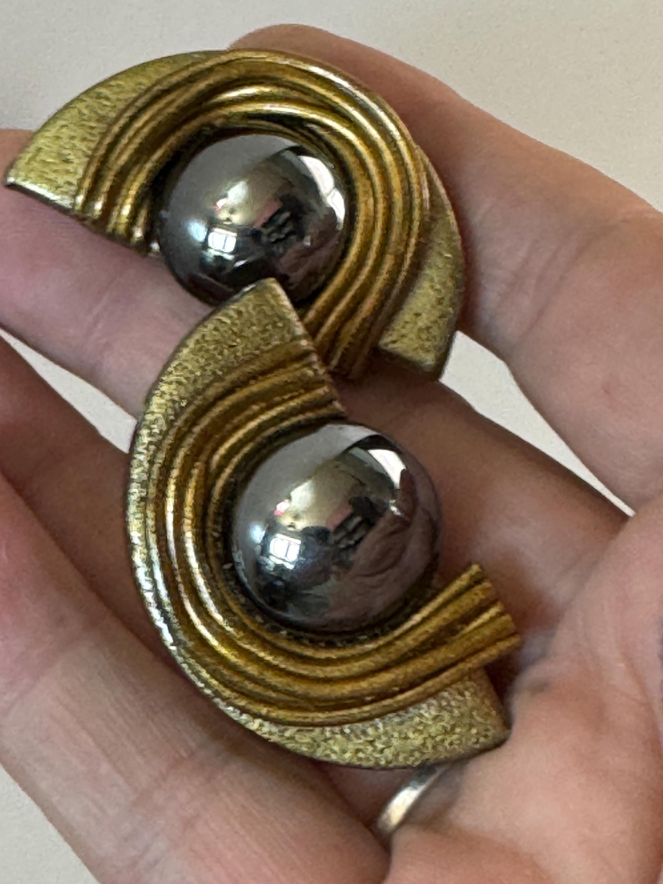Vintage deco style vintage Gold tone Grey glass pearl cabochon semi circle geometric clip on earrings