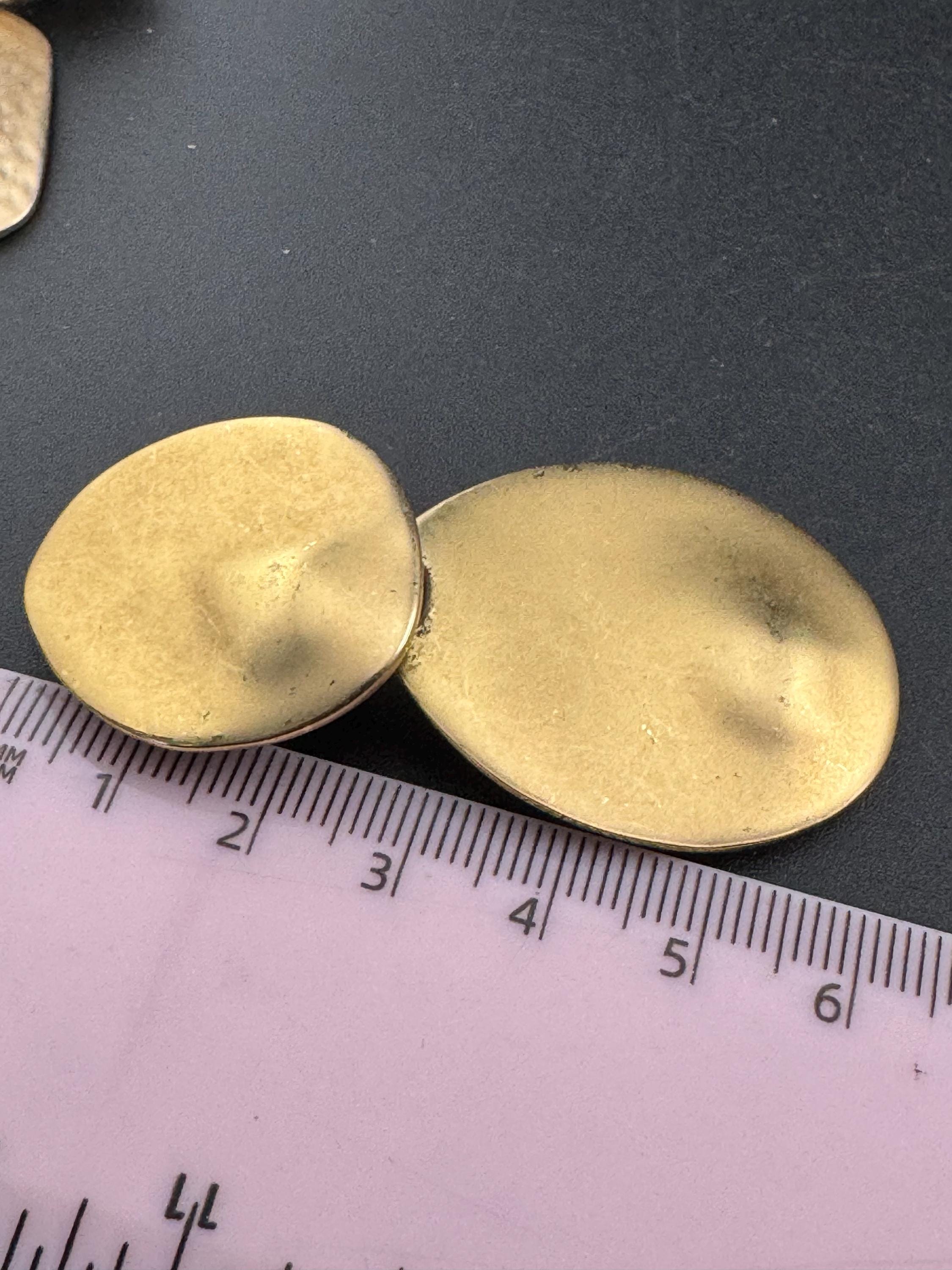 Matt yellow gold tone Etruscan style dangly drop disc clip on earrings