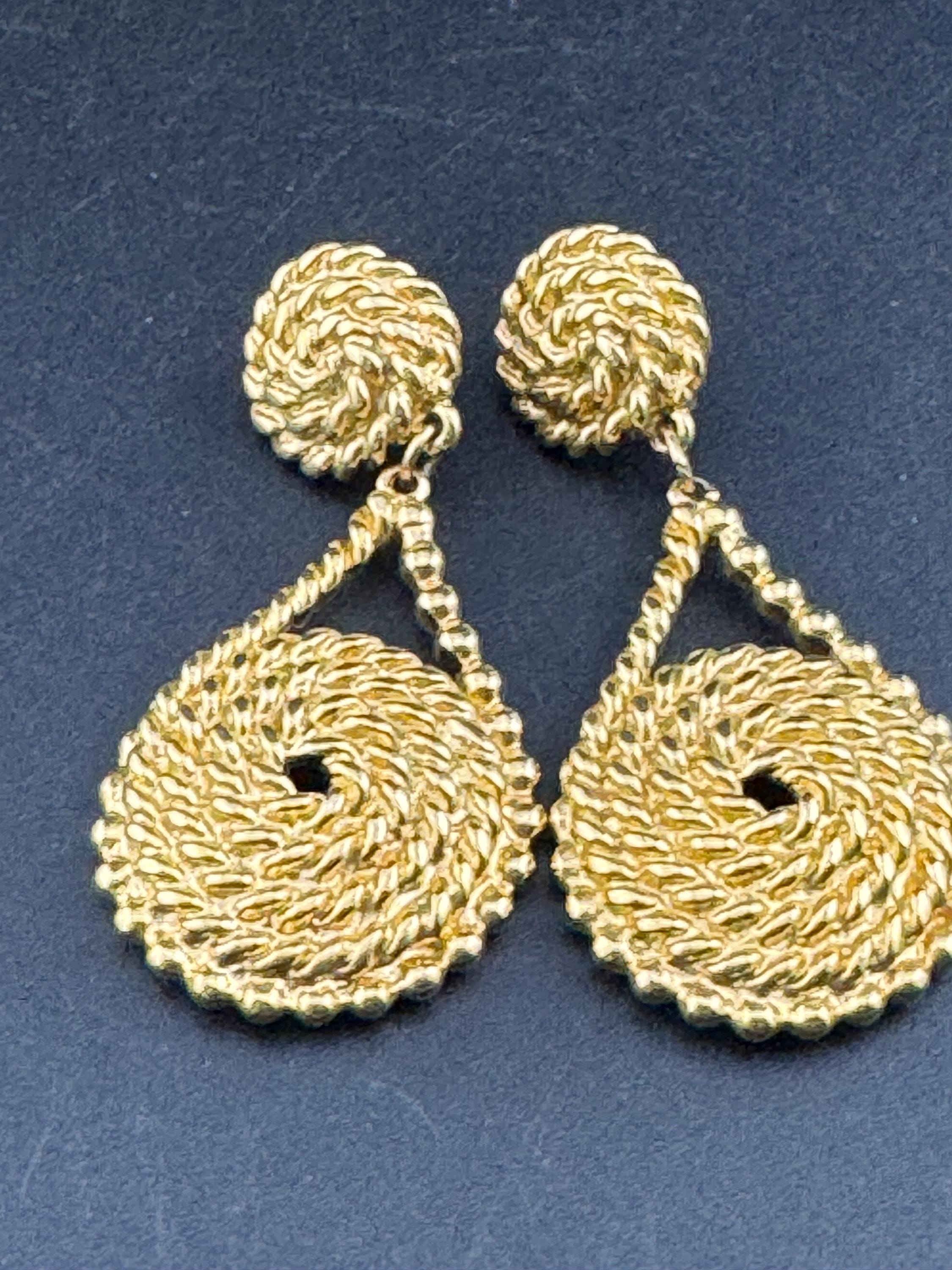 vintage gold tone oversized pair of rope twist clip on dangly earrings 6cm