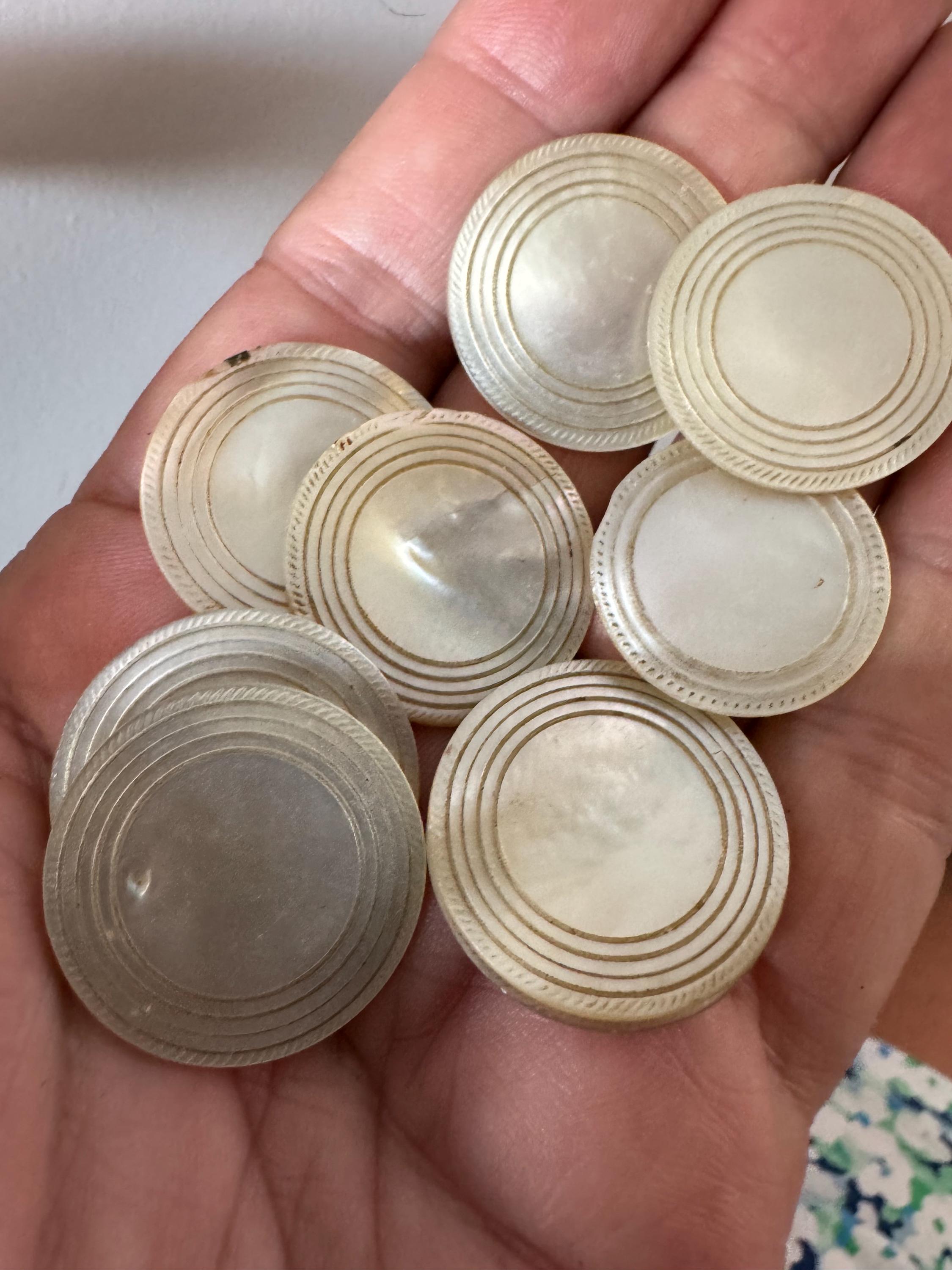 price per piece antique mother of pearl Chinese round gaming counters circa 17-1800s ideal for jewellery upcycle project Quing dynasty