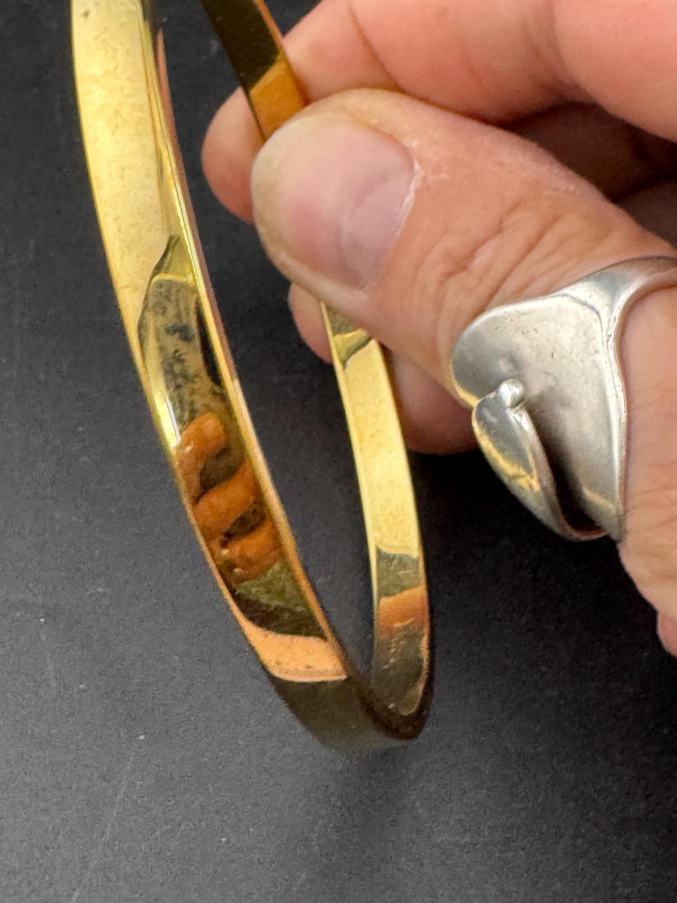 Kate Spade Heart of Gold Bangle Bracelet: Signed Gold Tone, 6mm
