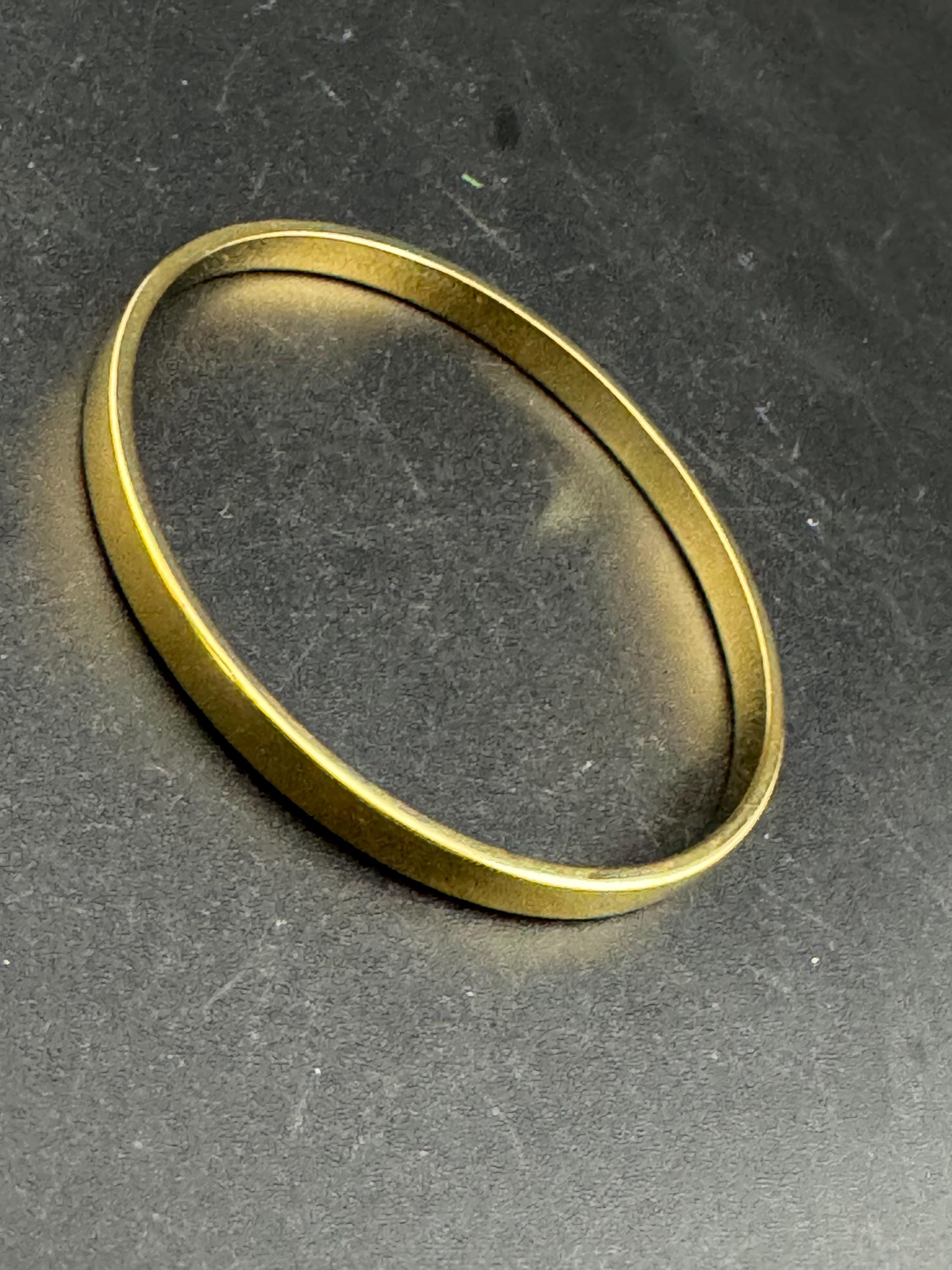 Kate Spade Heart of Gold Bangle Bracelet: Signed Gold Tone, 6mm