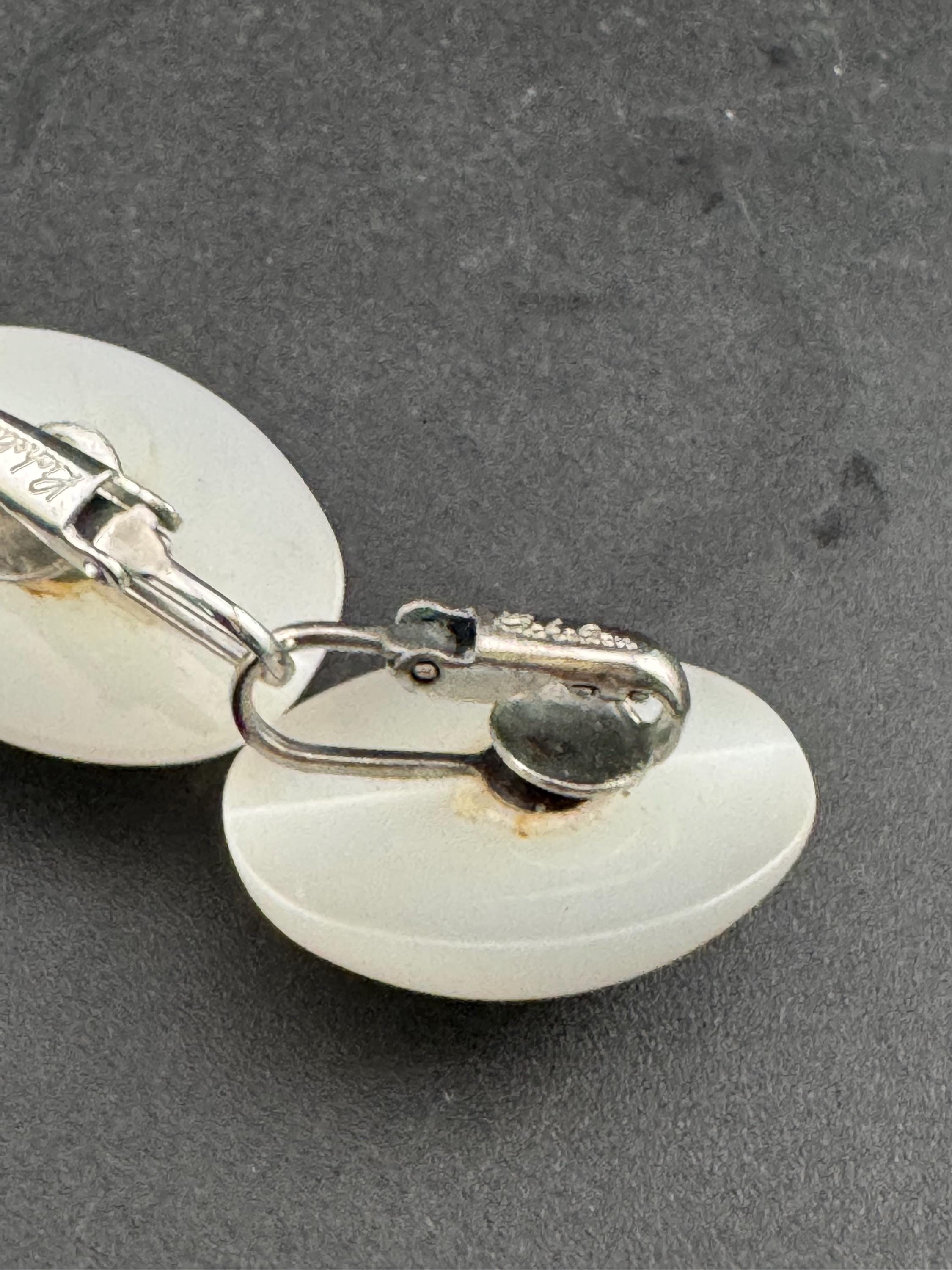 Signed RICHELIEU Vintage white pearlised lucite oval domed stud clip on earrings