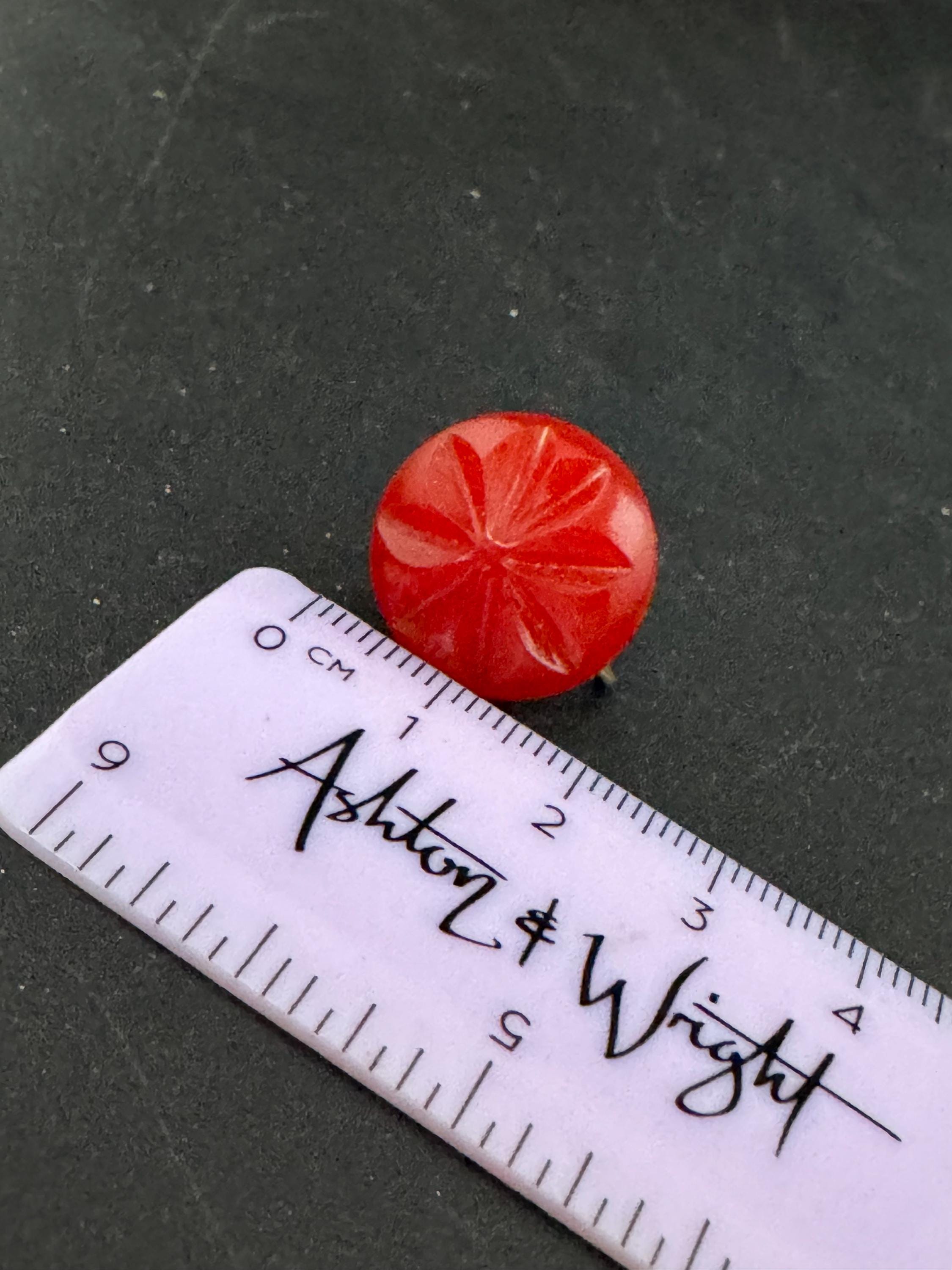 vintage 2cm red textured plastic button disc domed stud clip on earrings, screw back fittings
