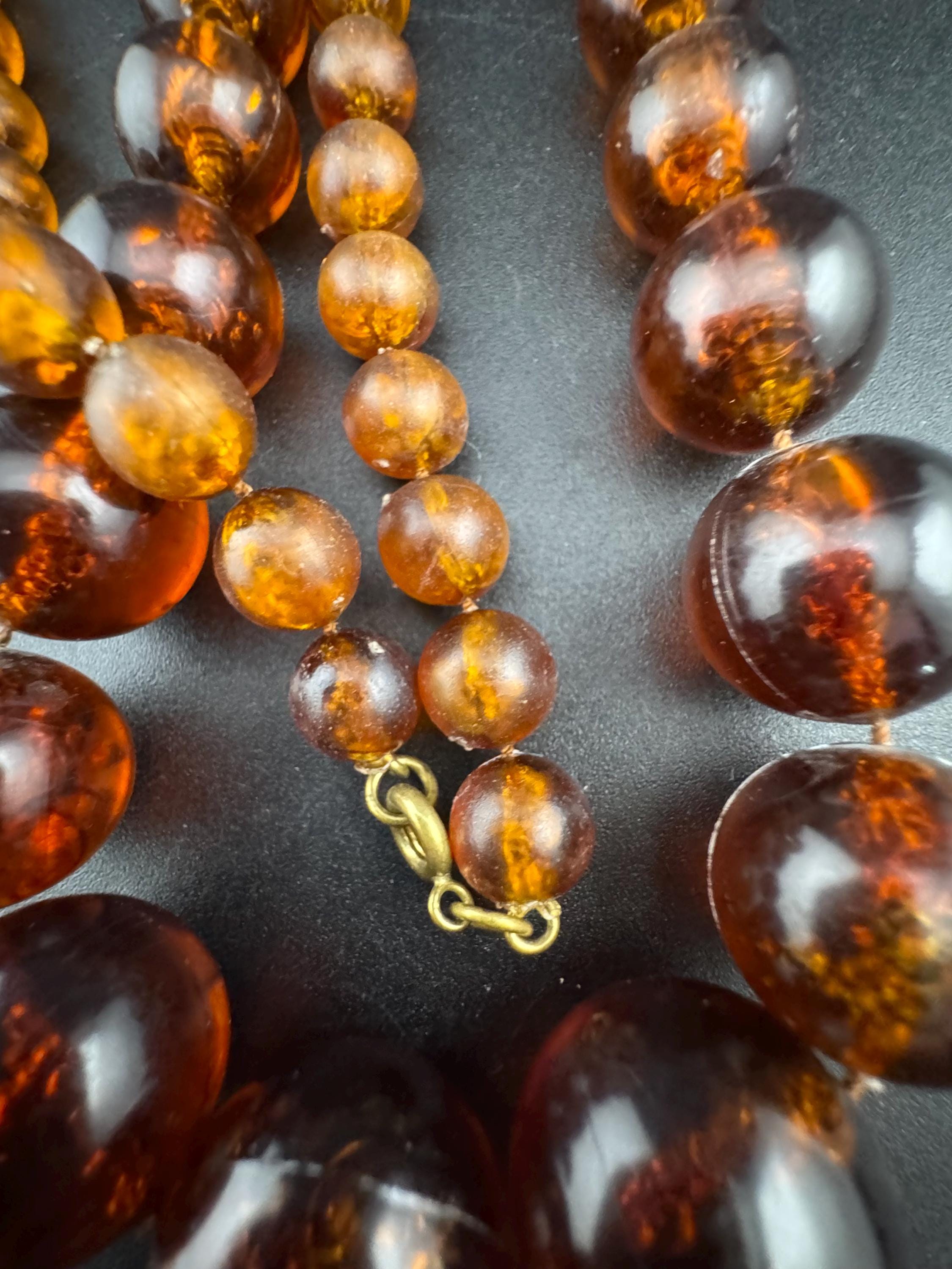 Vintage plastic beaded round necklace brown faux tortoiseshell tones