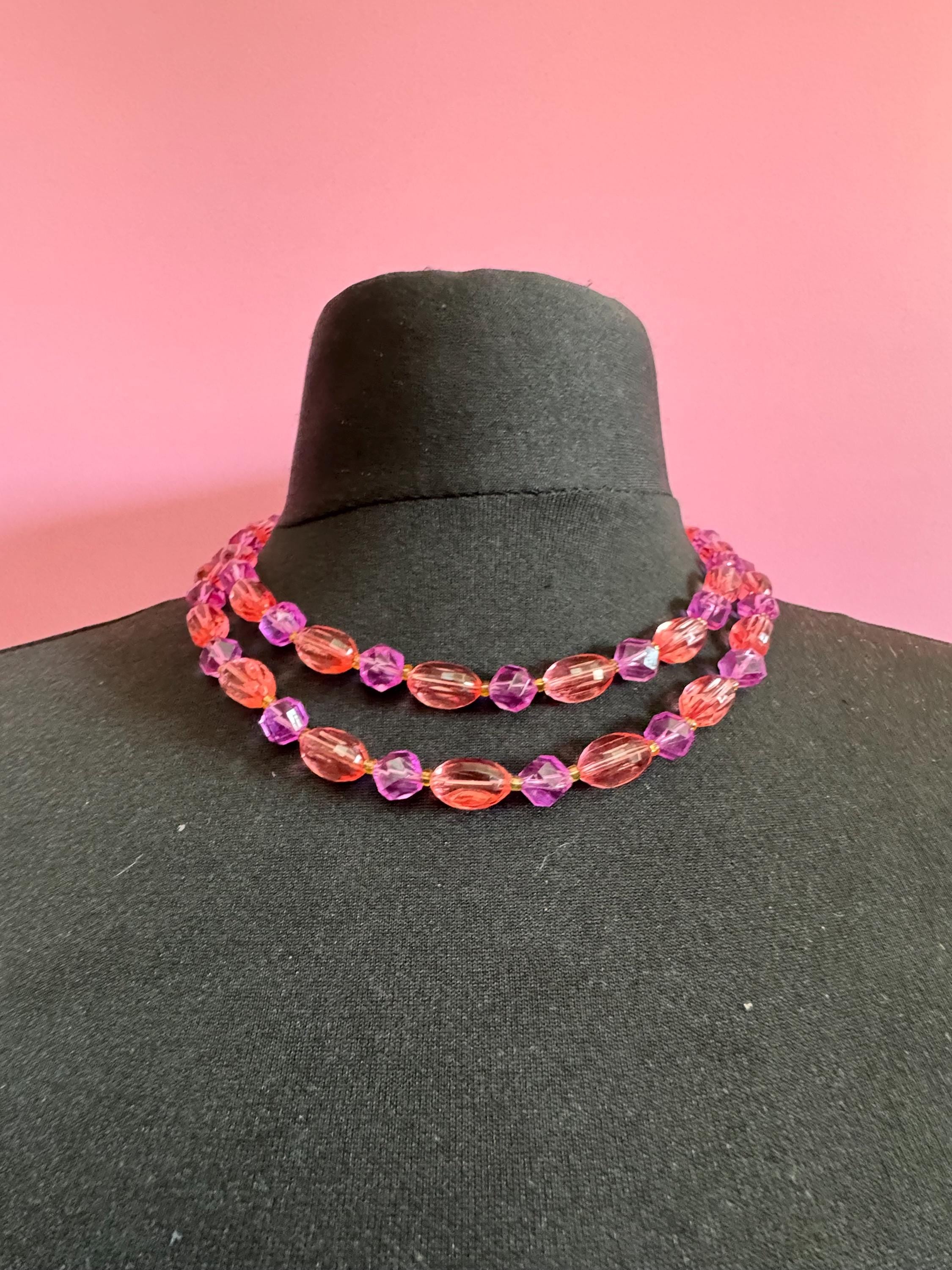 HONG KONG Vintage 1960s pink purple plastic faceted beaded Multistrand necklace 46cm