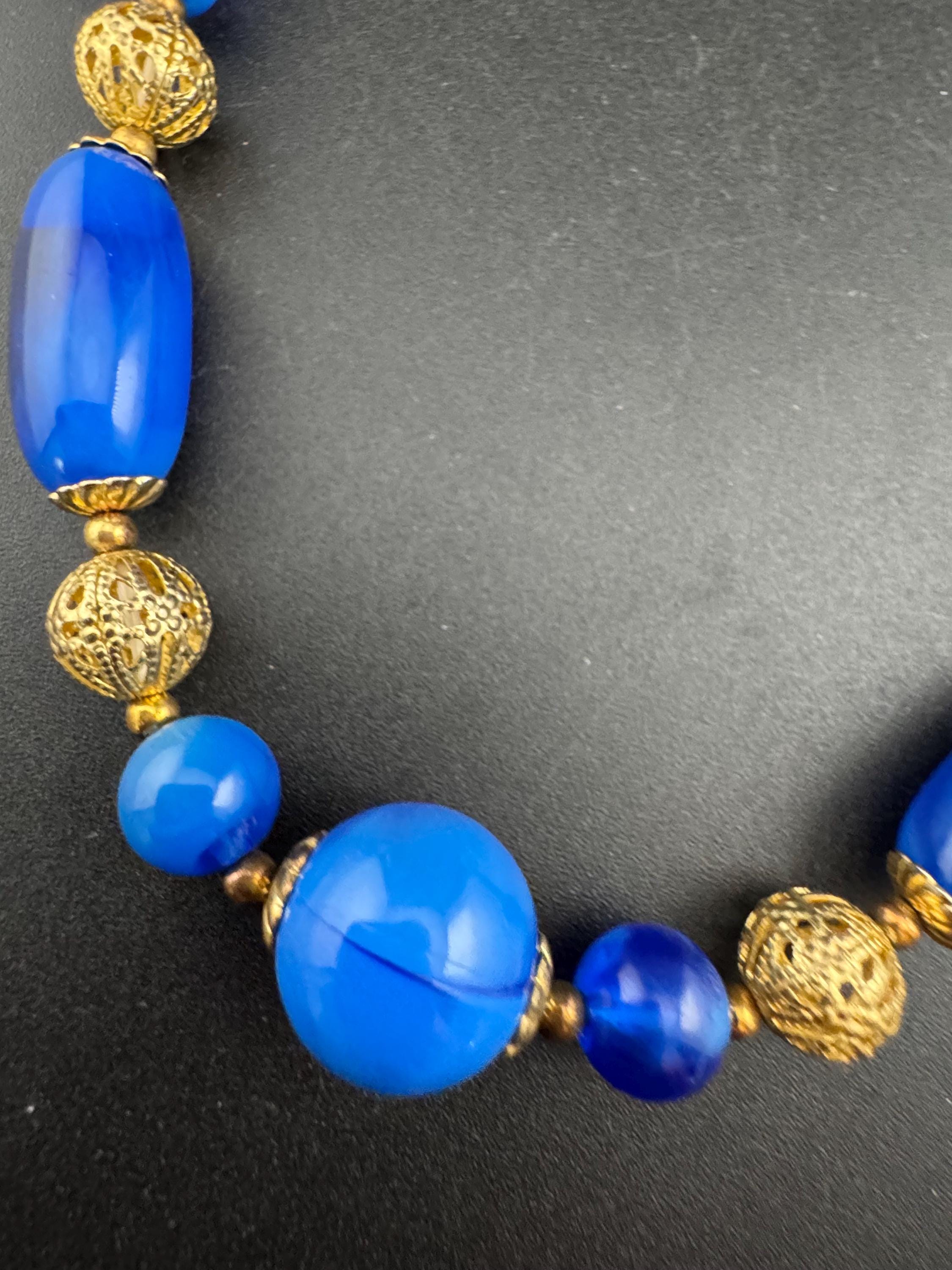 Retro 1980s vintage 47cm bright blue and gold plastic beaded necklace