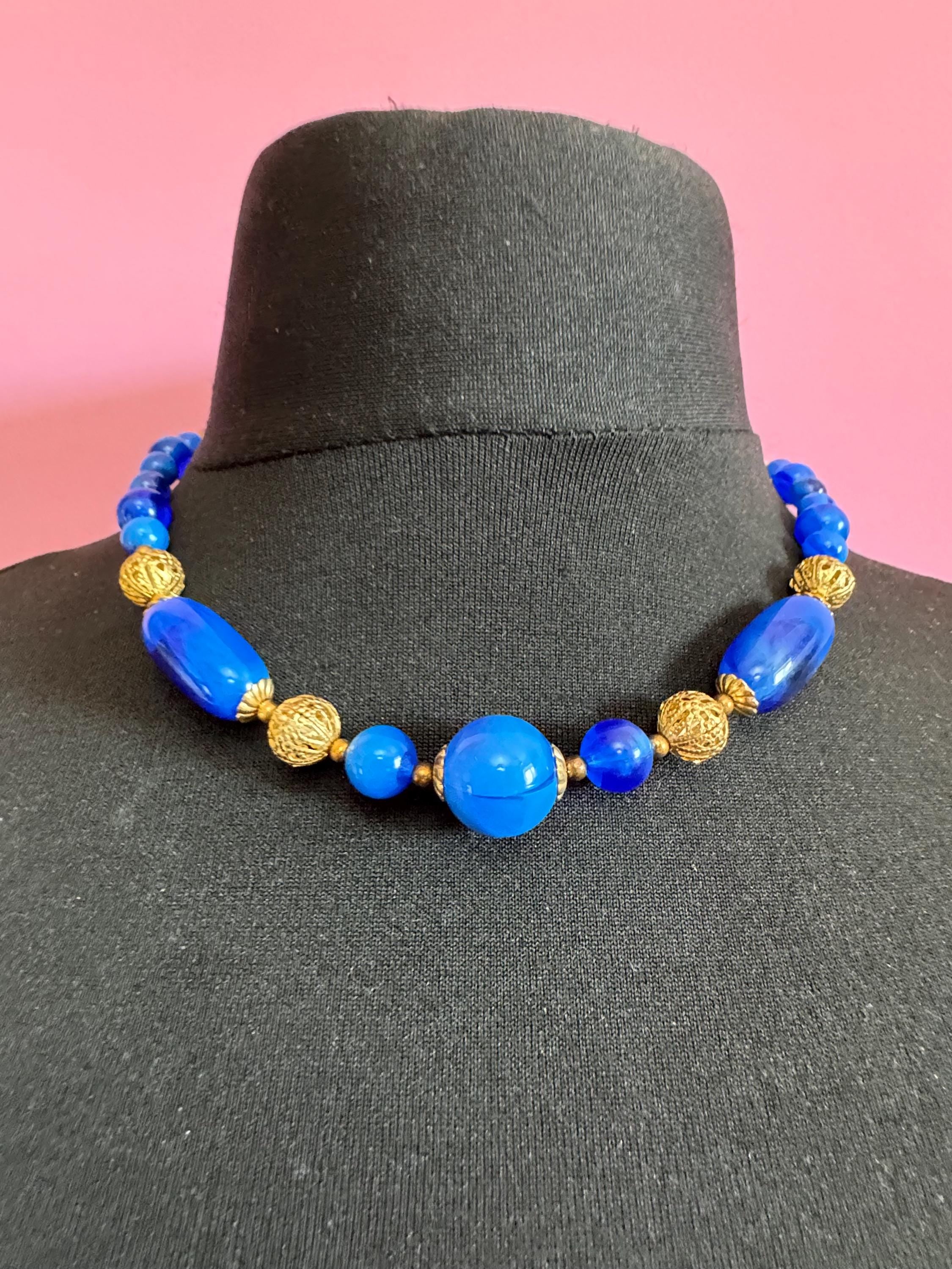 Retro 1980s vintage 47cm bright blue and gold plastic beaded necklace