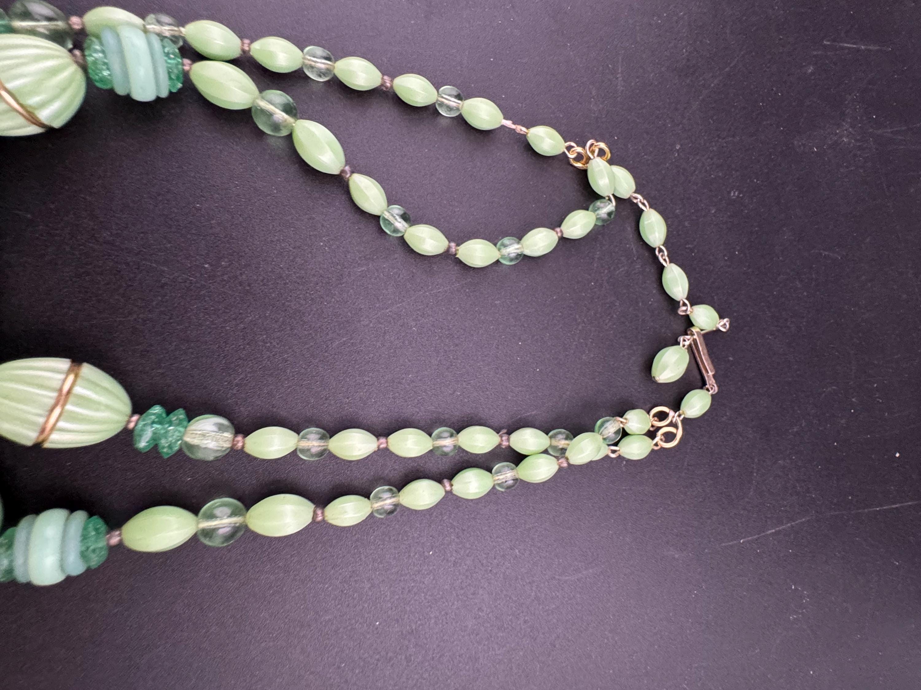 Vintage art deco geometric light green beaded Multistrand necklace 38-43cm