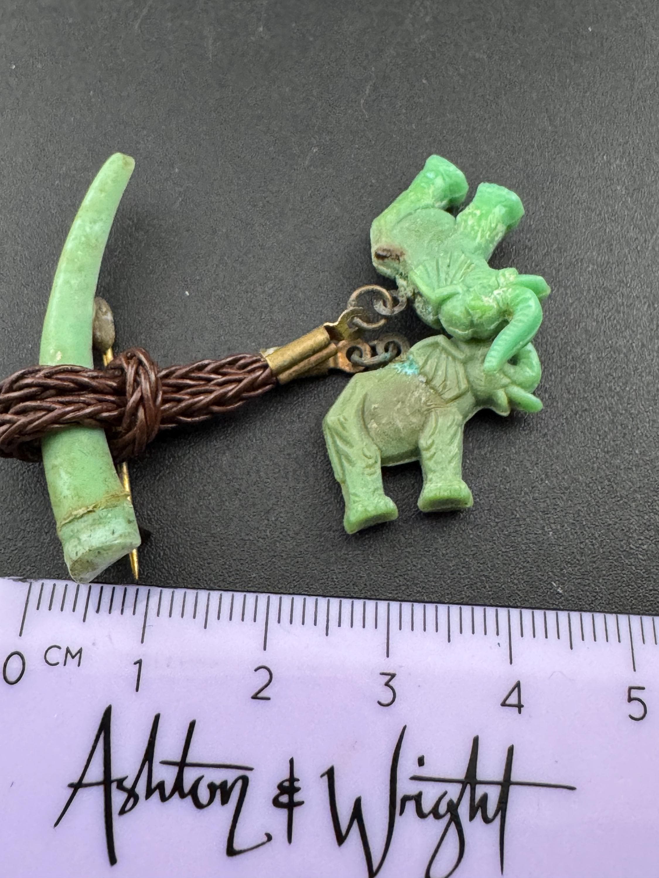 Art Deco Green Elephant Brooch: Vintage Celluloid Pendant, 1930s Kitsch