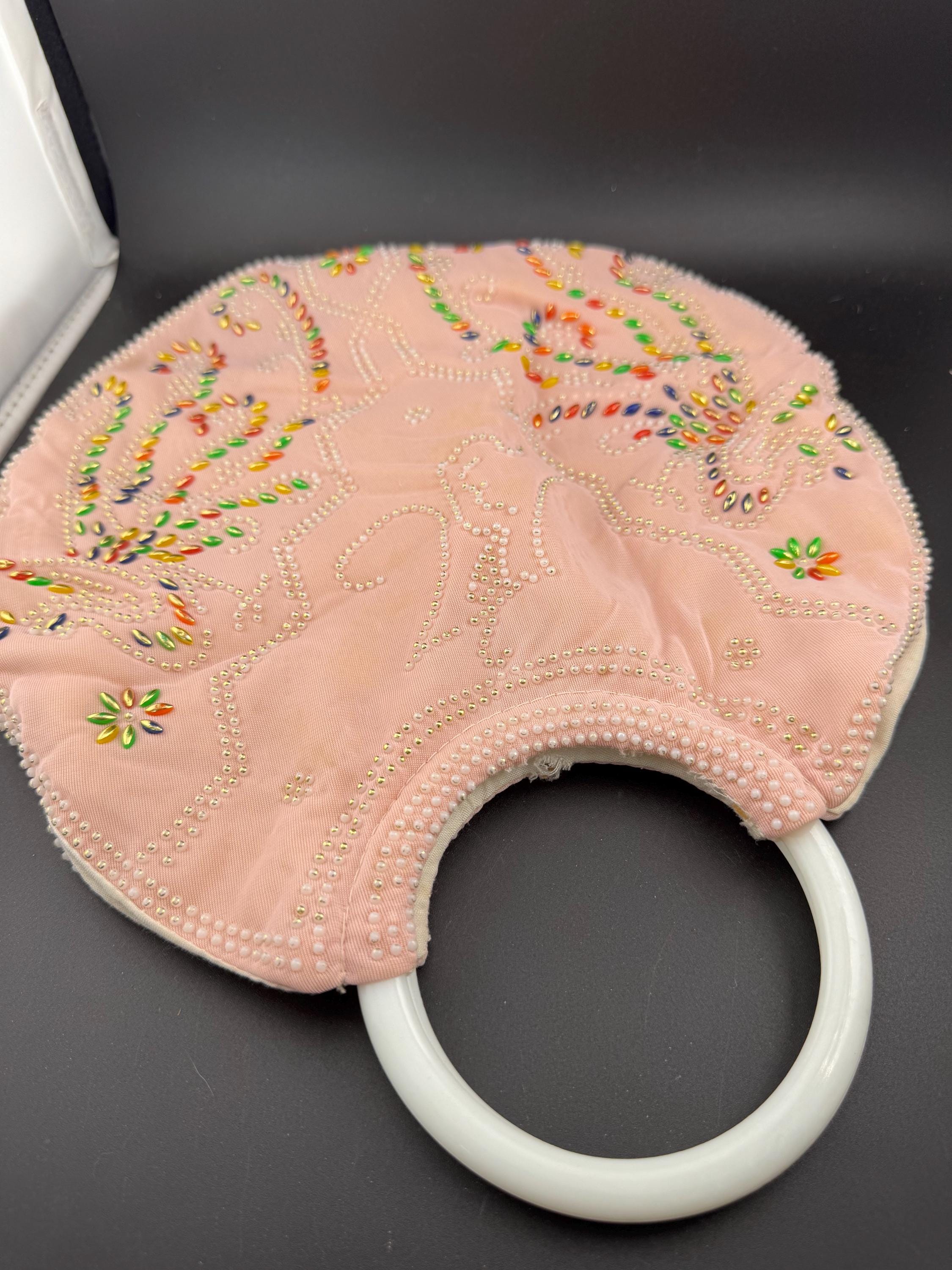 Vintage Retro 1950s 1960s pale peach pink Hong Kong plastic Beaded  day Bag super kitsch with metallic beads