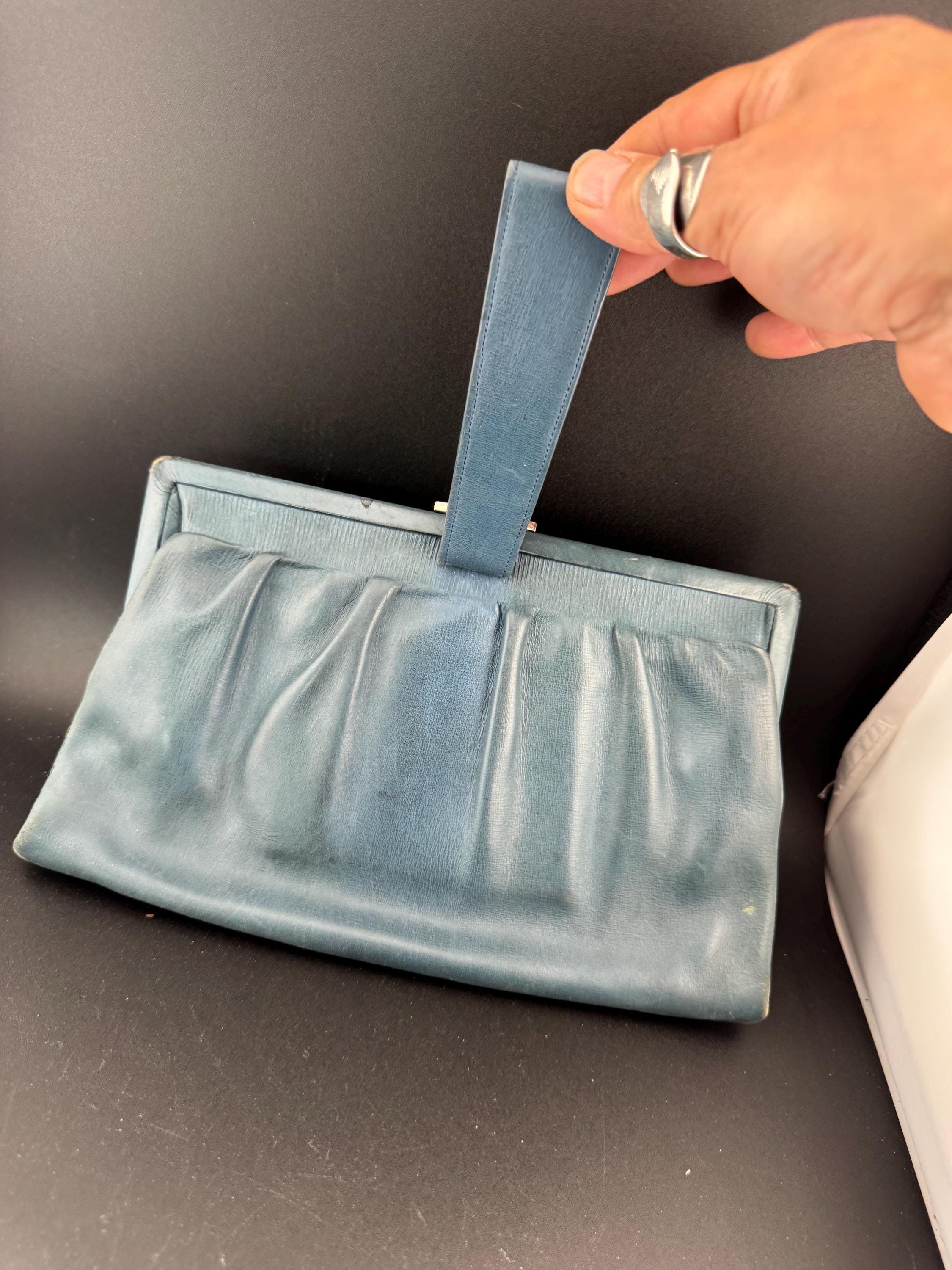 Vintage art deco teal blue green 1920s leather evening bag purse with skyscraper clasp and back handle