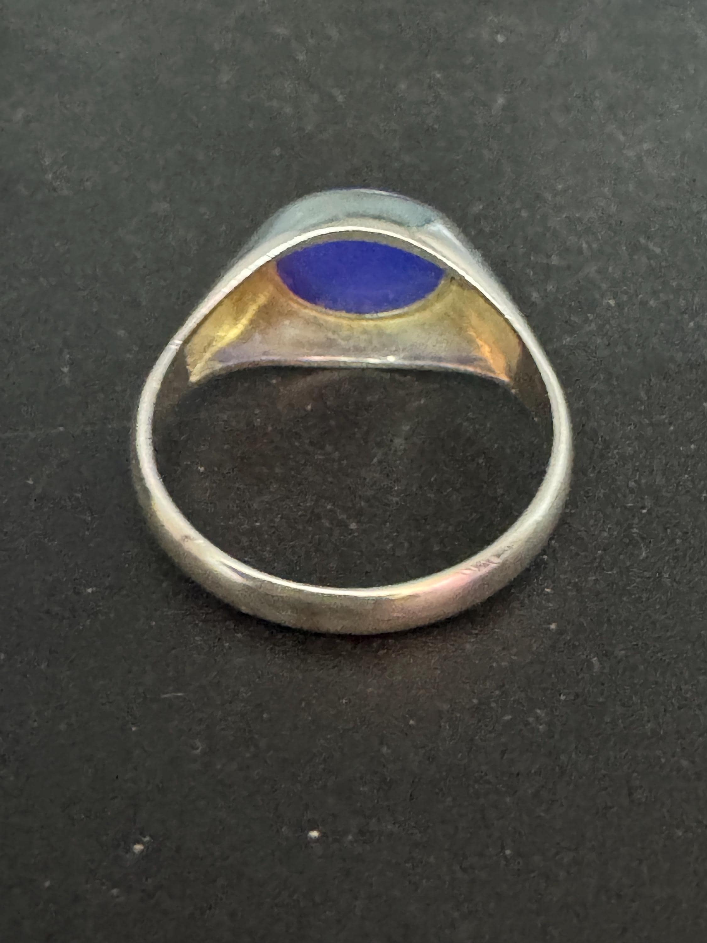 Uk Size R.5 modernist 925 Sterling silver ring with blue oval gemstone,