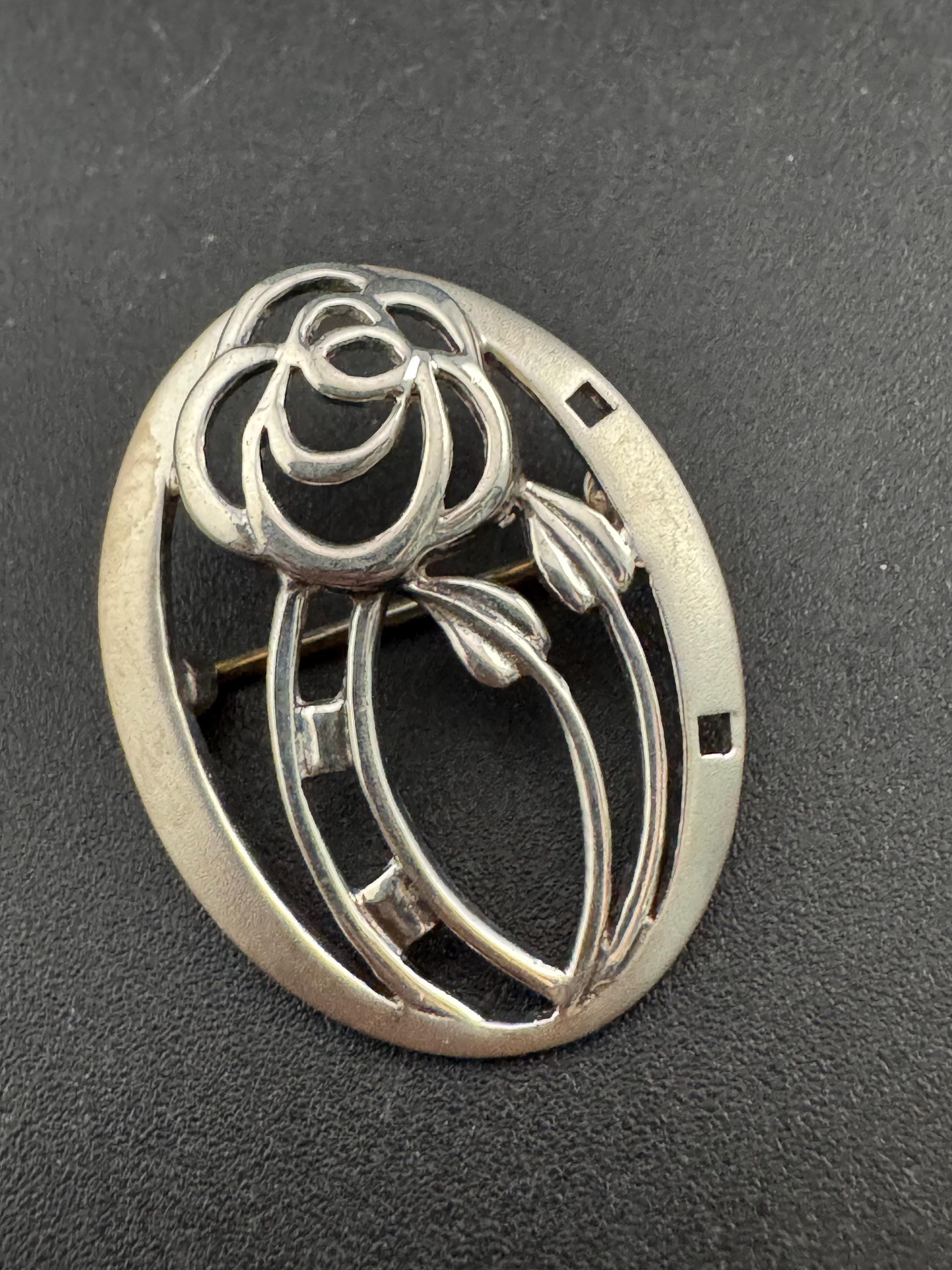 Kit Heath 1996 Sterling silver 925 art nouveau Rennie mackintish style floral Brooch 3cm