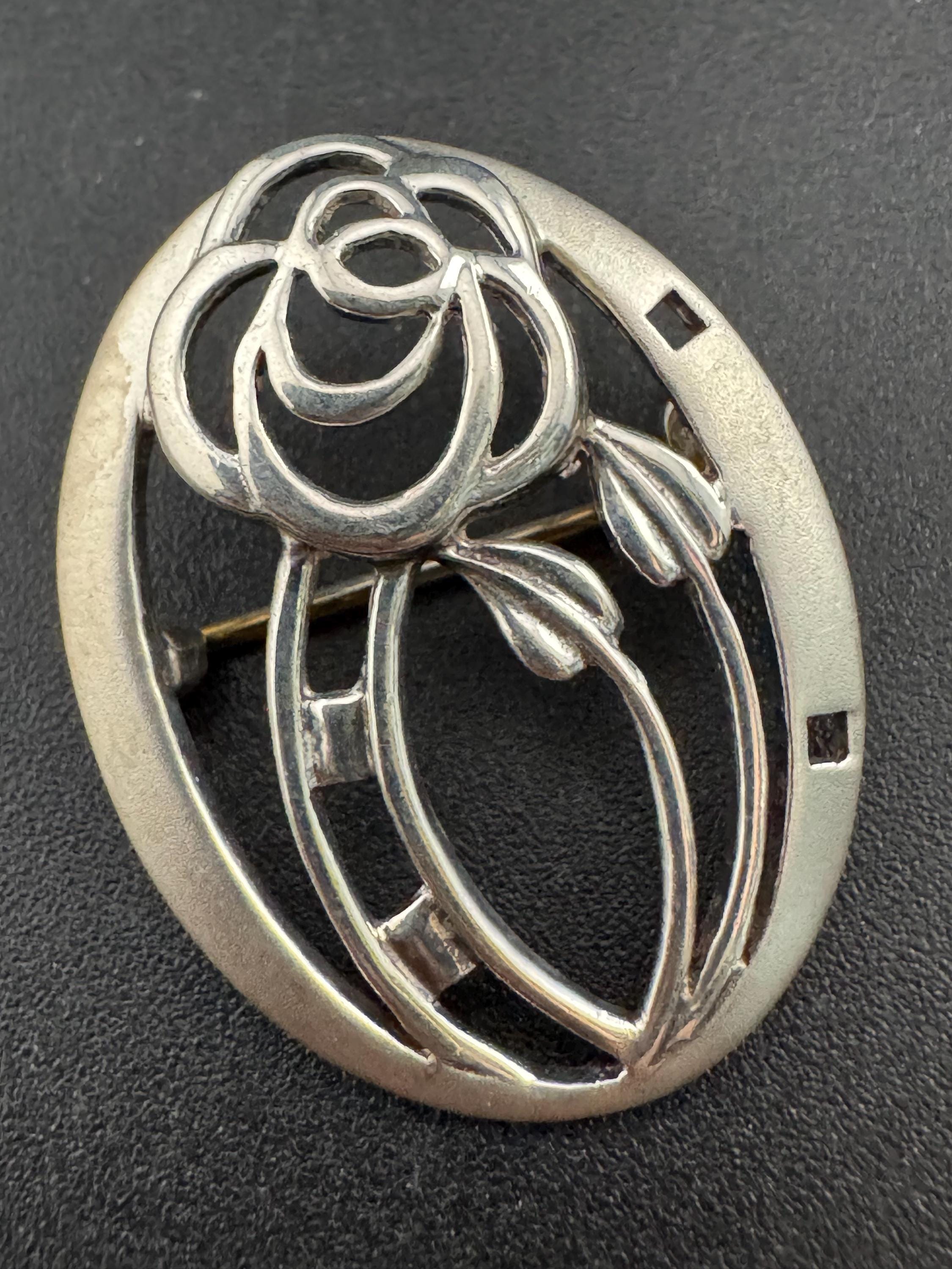 Kit Heath 1996 Sterling silver 925 art nouveau Rennie mackintish style floral Brooch 3cm