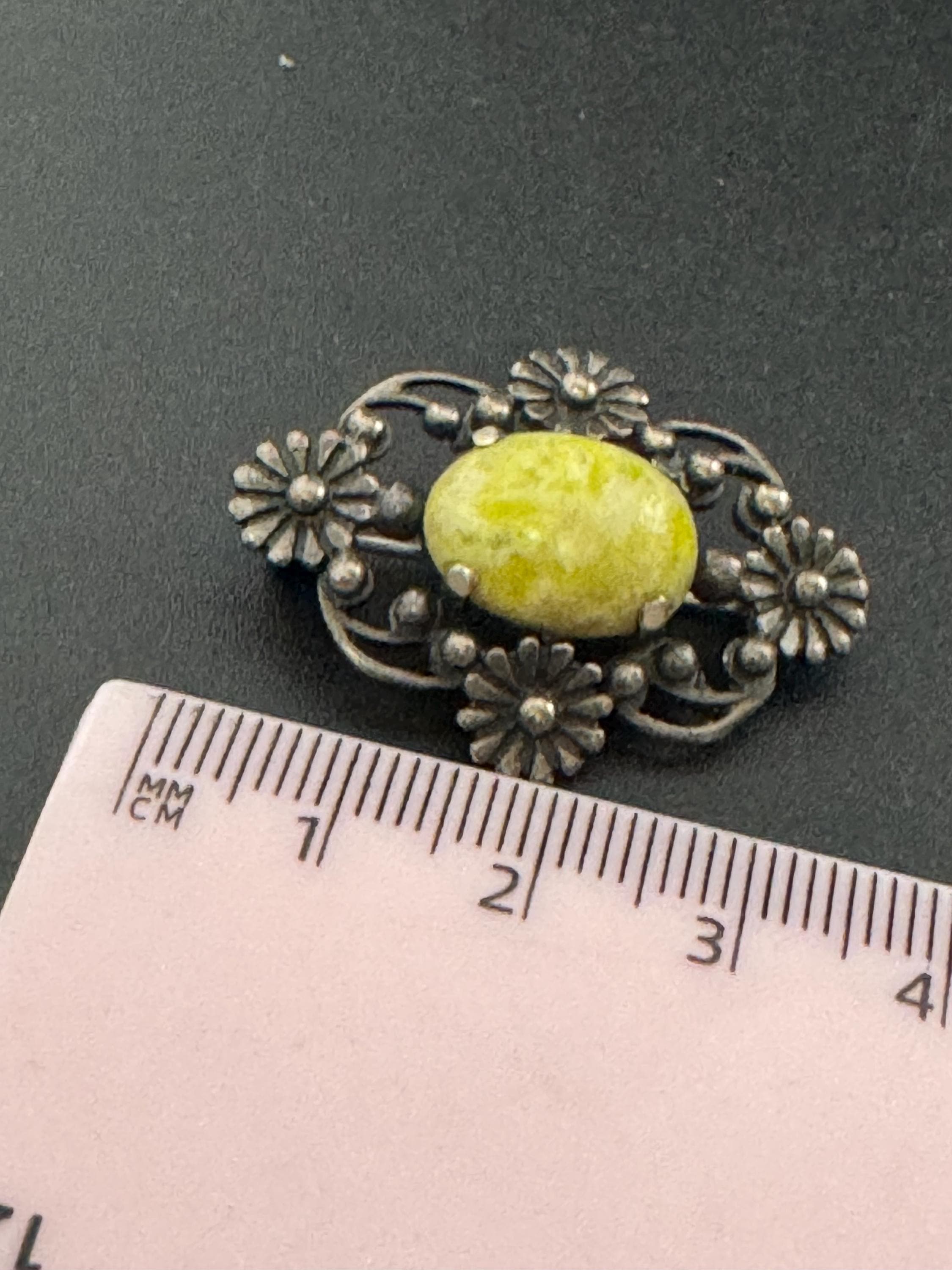Scottish Iona marble yellow gemstone 925 sterling silver antique brooch