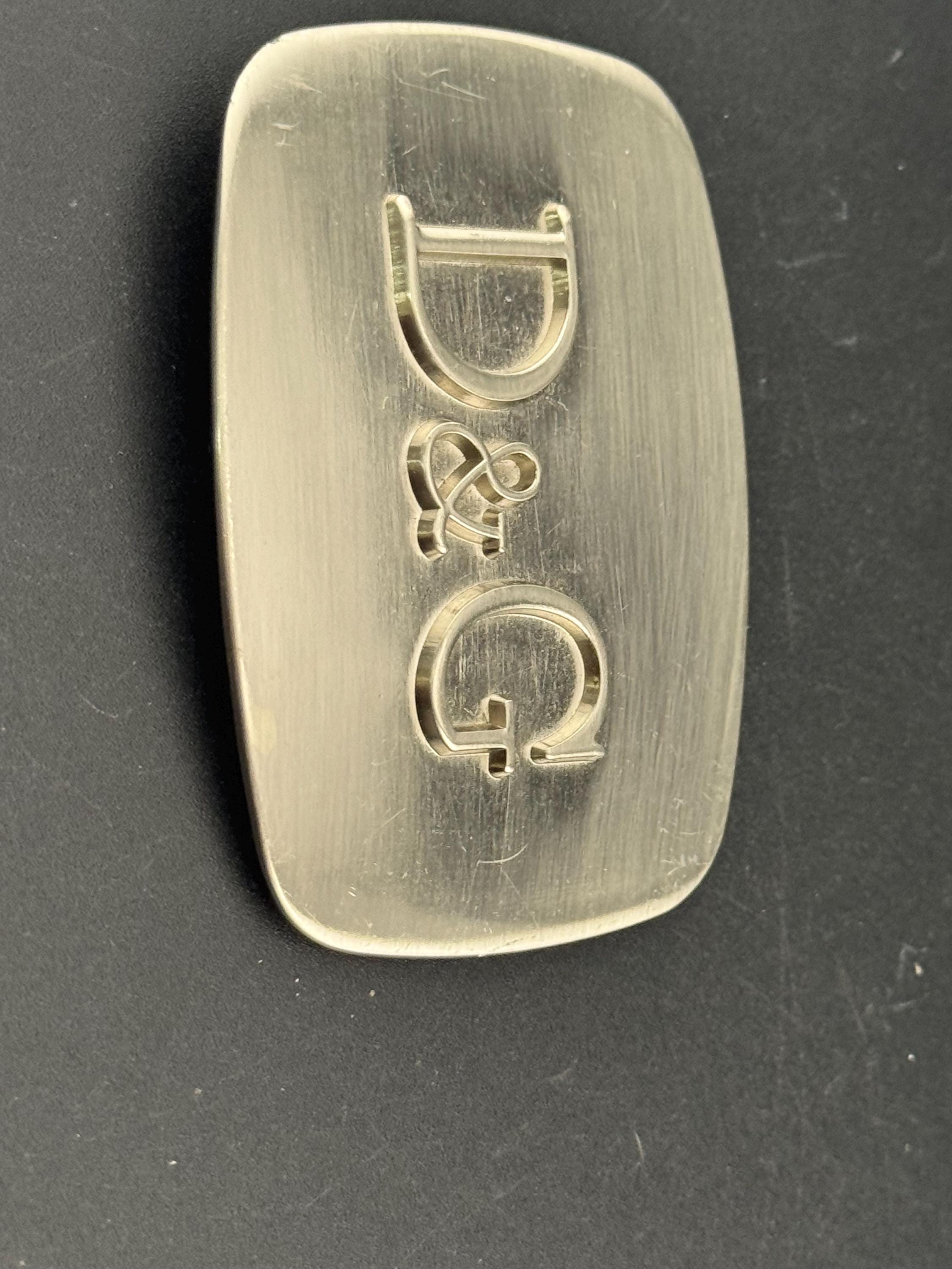 vintage men’s designer D&G dolce and gabanna silver tone steel belt buckle