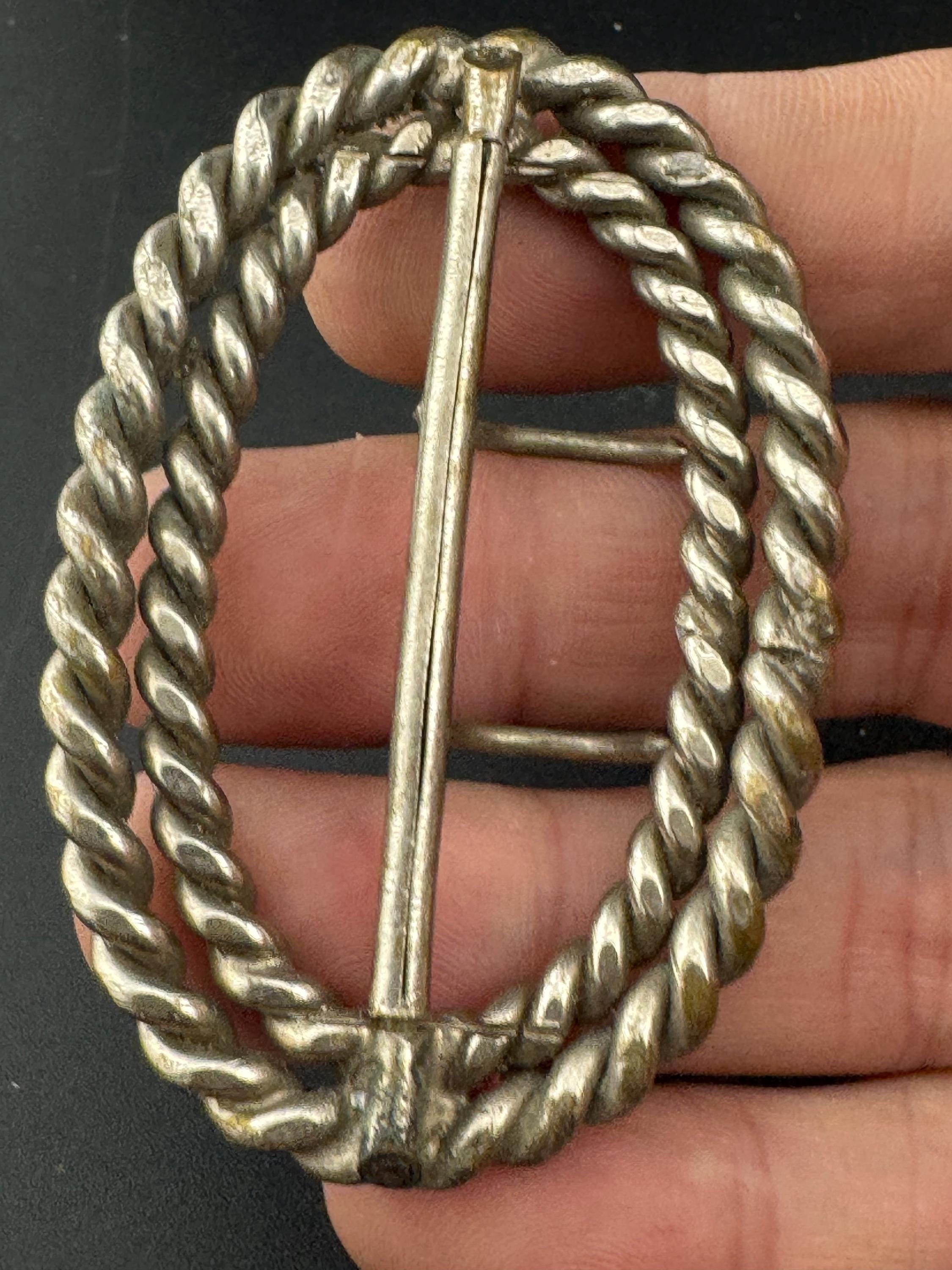 Vintage Silver Tone Nautical Rope Twist Belt Buckle: 6cm Georgian Style