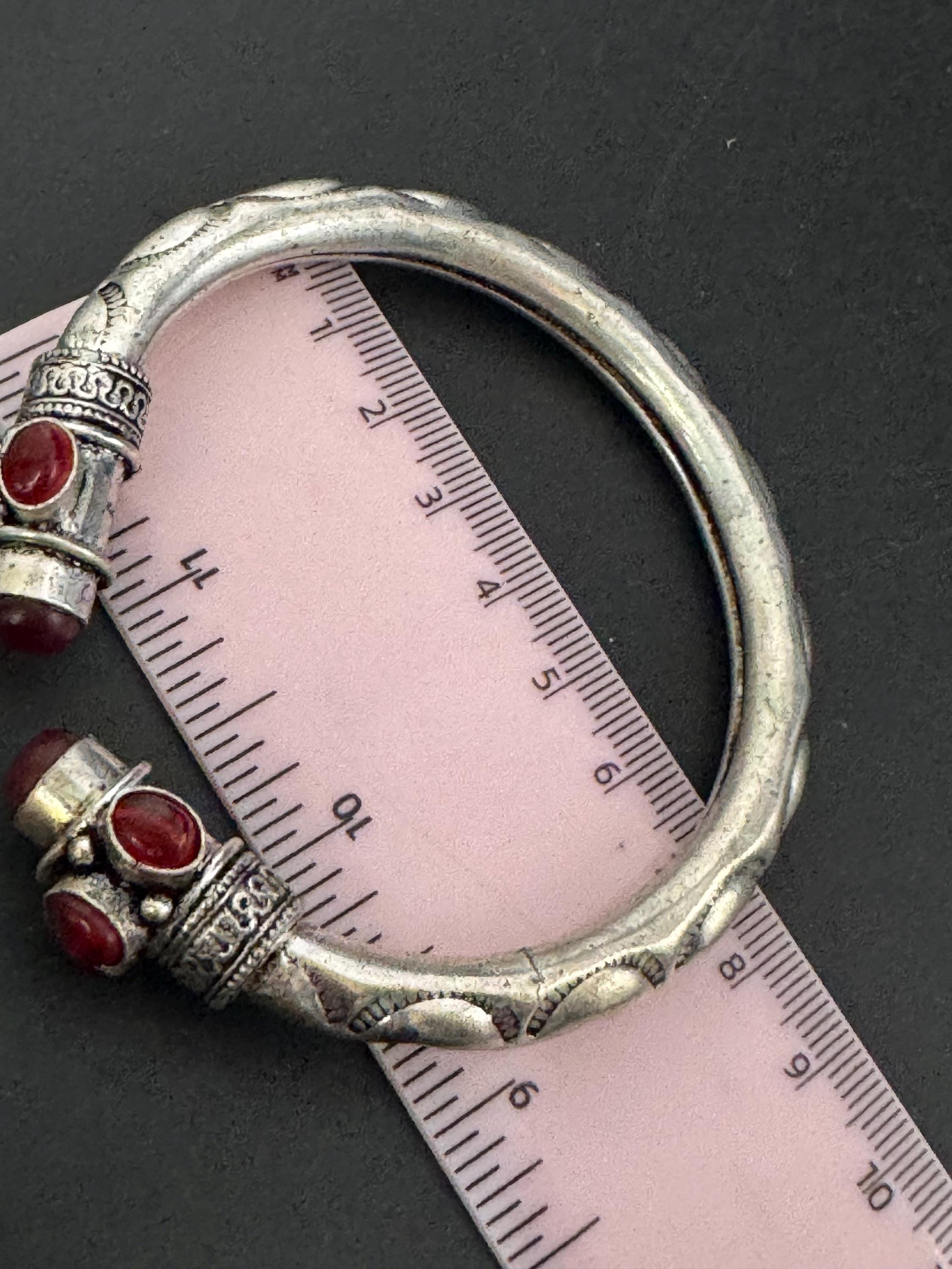 Garnet ruby red GEMSTONE Bangle silver plated torque cuff bracelet