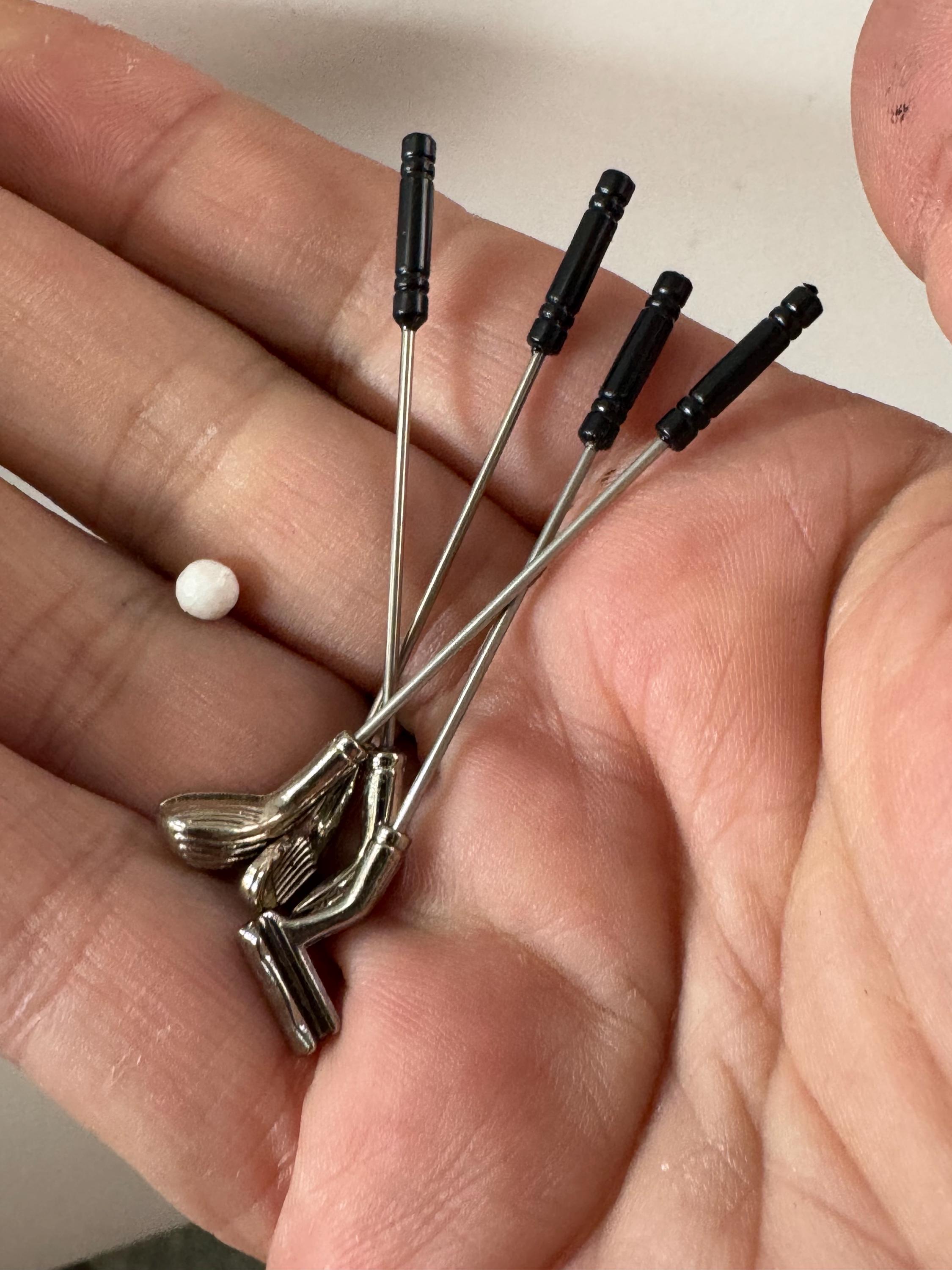 Miniature Golf Club Set: Dollhouse Cake Topper Decoration