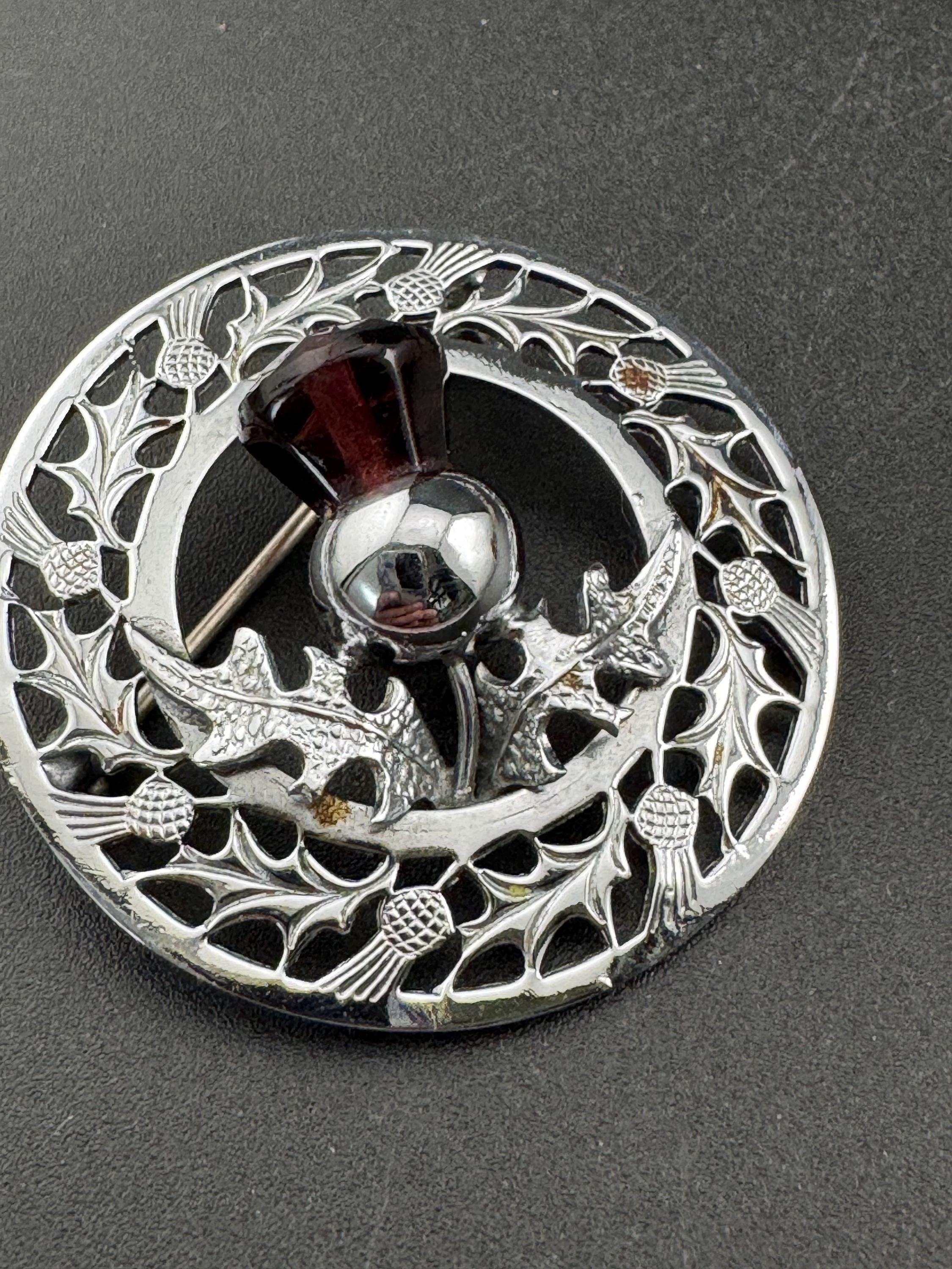 Signed mizpah vintage Scottish Purple glass Thistle Emblem silver tone Brooch