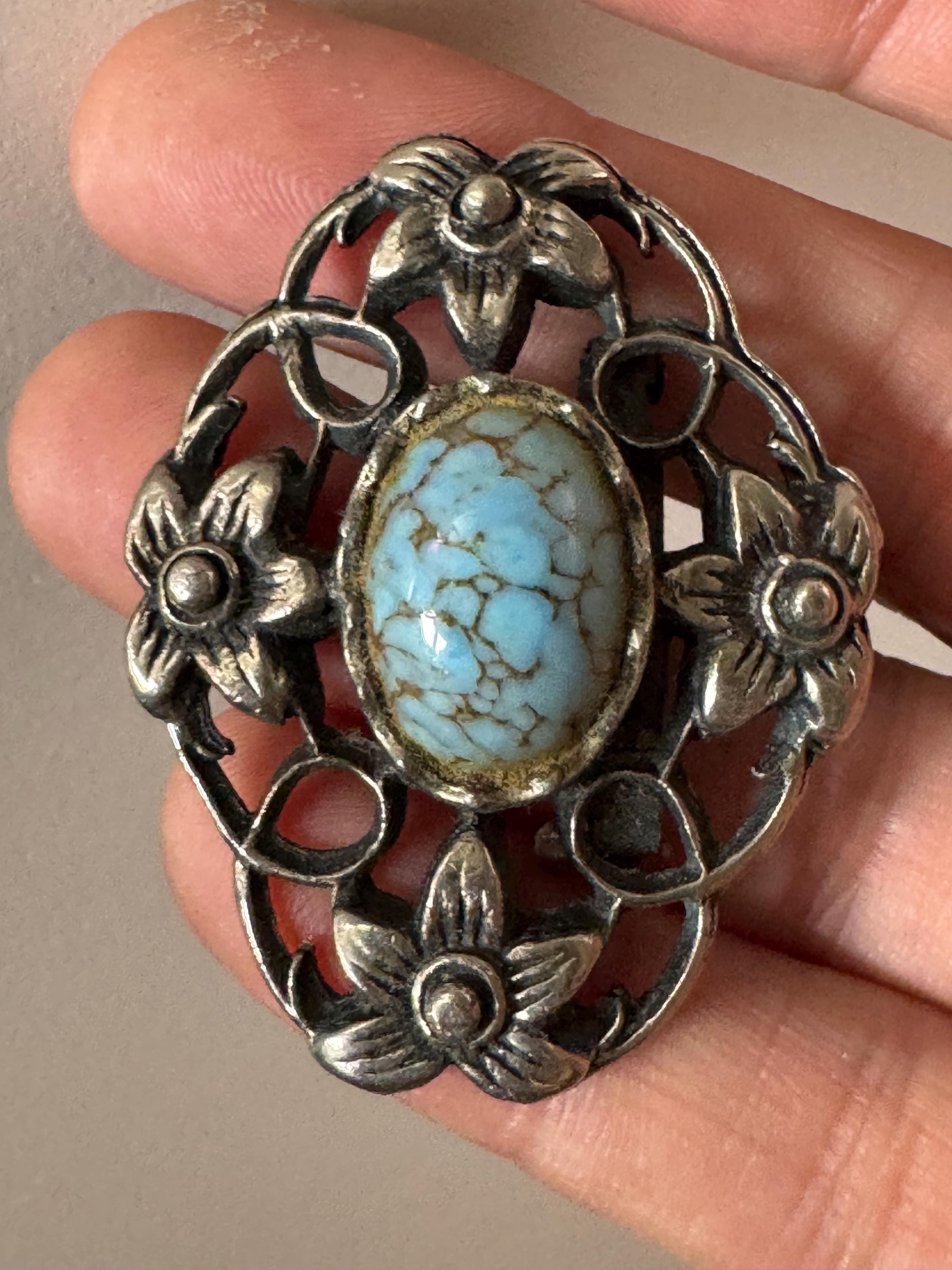 vintage silver tone ornate Scottish style brooch set with turquoise cabochon