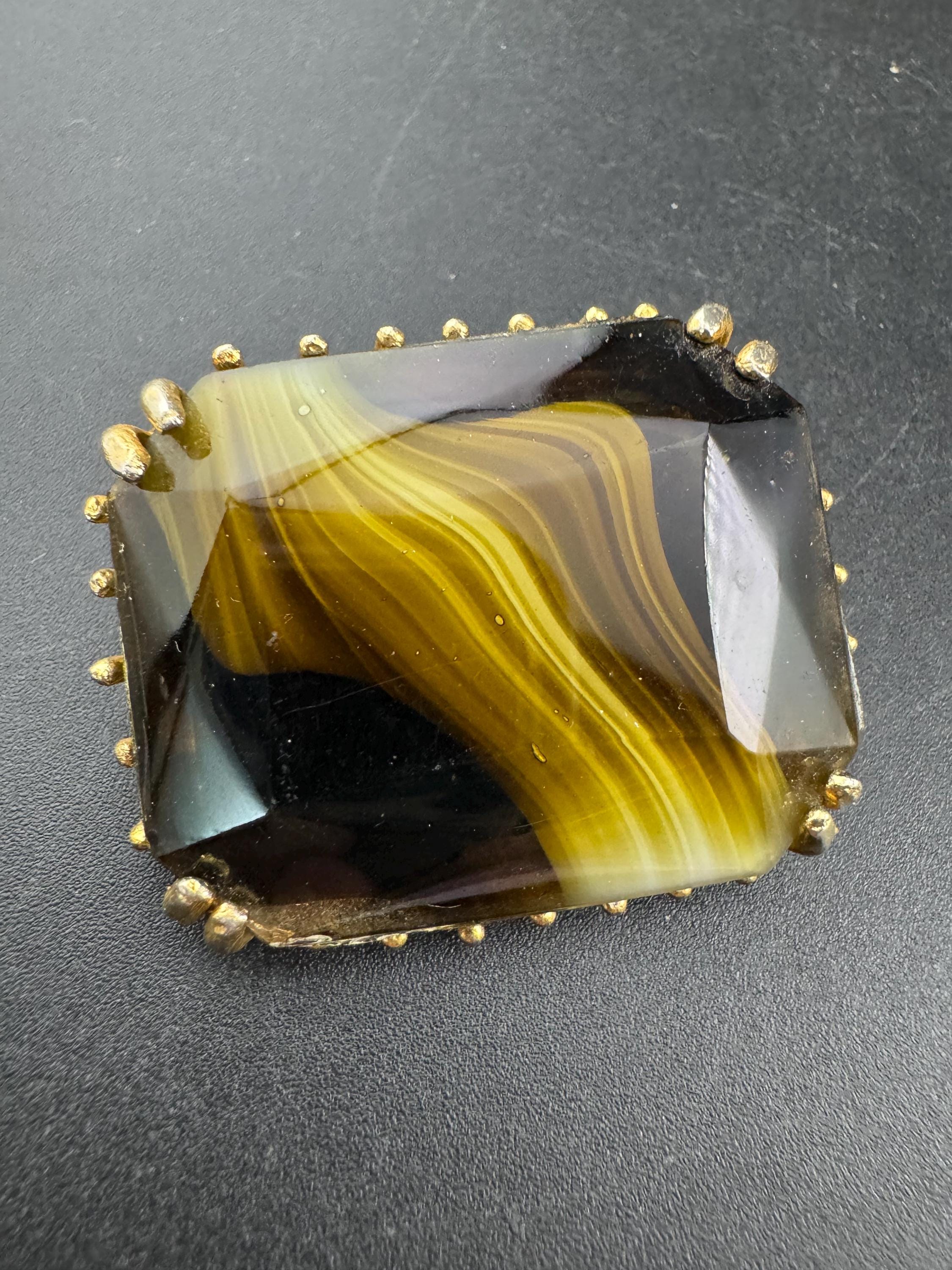 Vintage Celtic Brooch: Faux Agate Givre Glass, Scottish Style