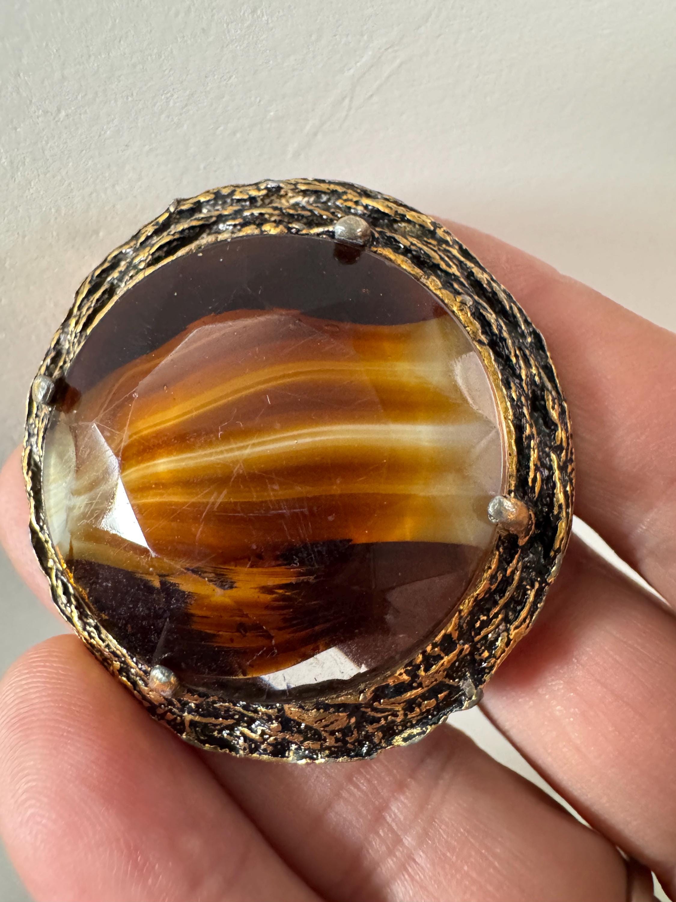 Vintage Oversized Celtic Brooch: Faux Agate Givre Glass, 1960s