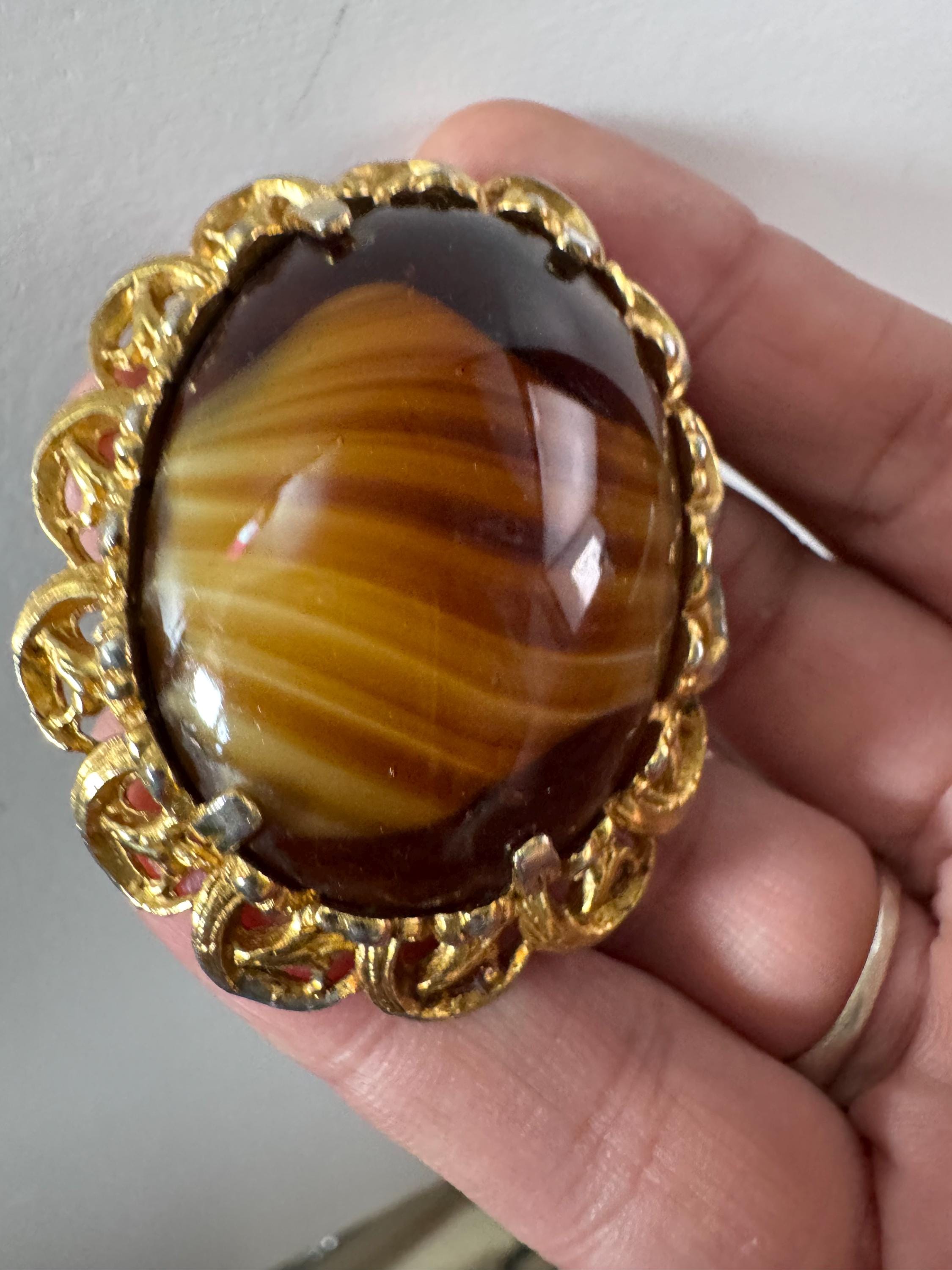 Vintage Oversized Celtic Brooch: Faux Agate Givre Glass, 1960s