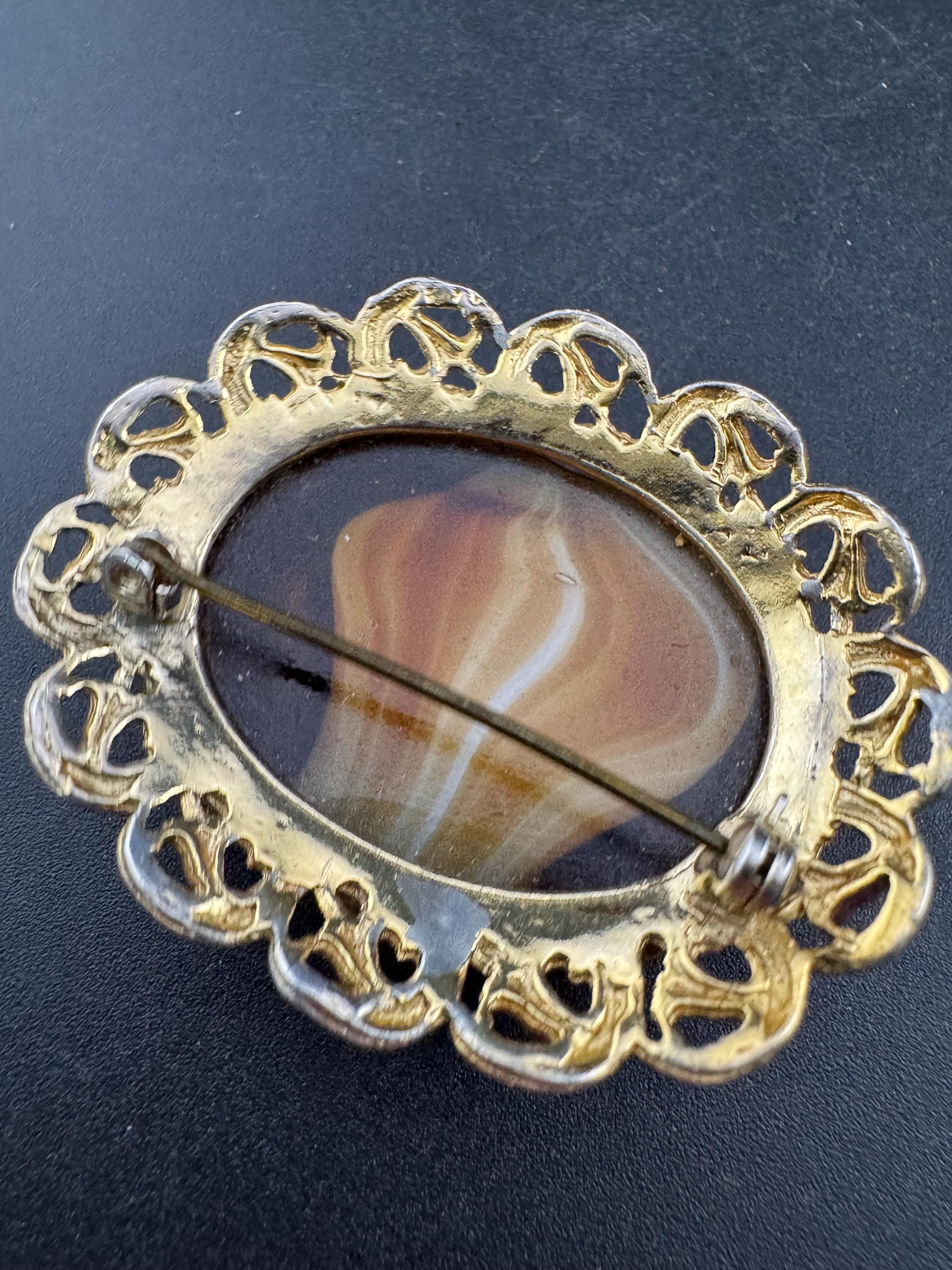 Vintage Oversized Celtic Brooch: Faux Agate Givre Glass, 1960s