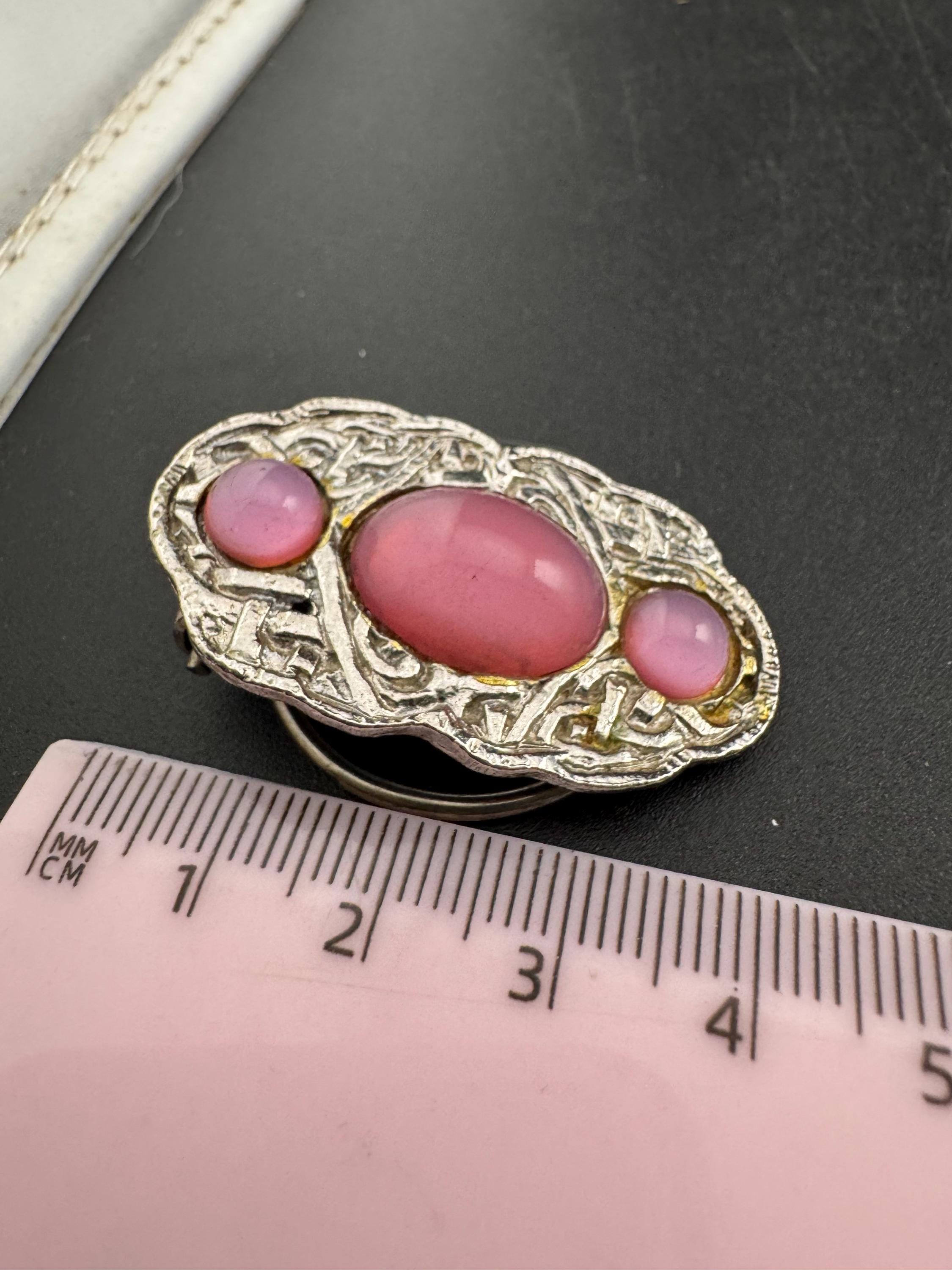 Scottish, Celtic style Scarf Ring Clip silver Tone set with pink cabochons