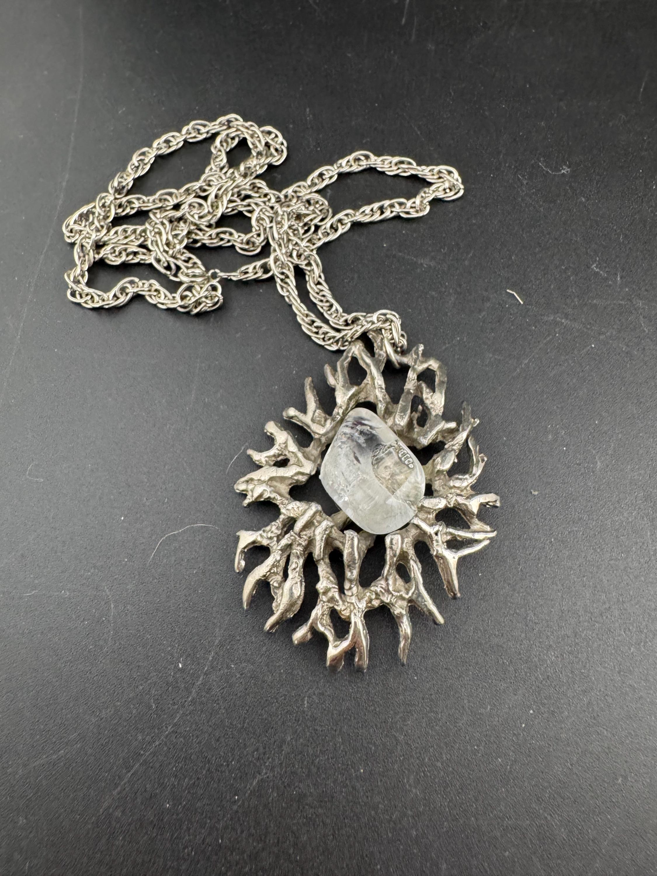 Vintage Modernist silver tone Steel pendant necklace set with clear quartz gemstone brutalist surround
