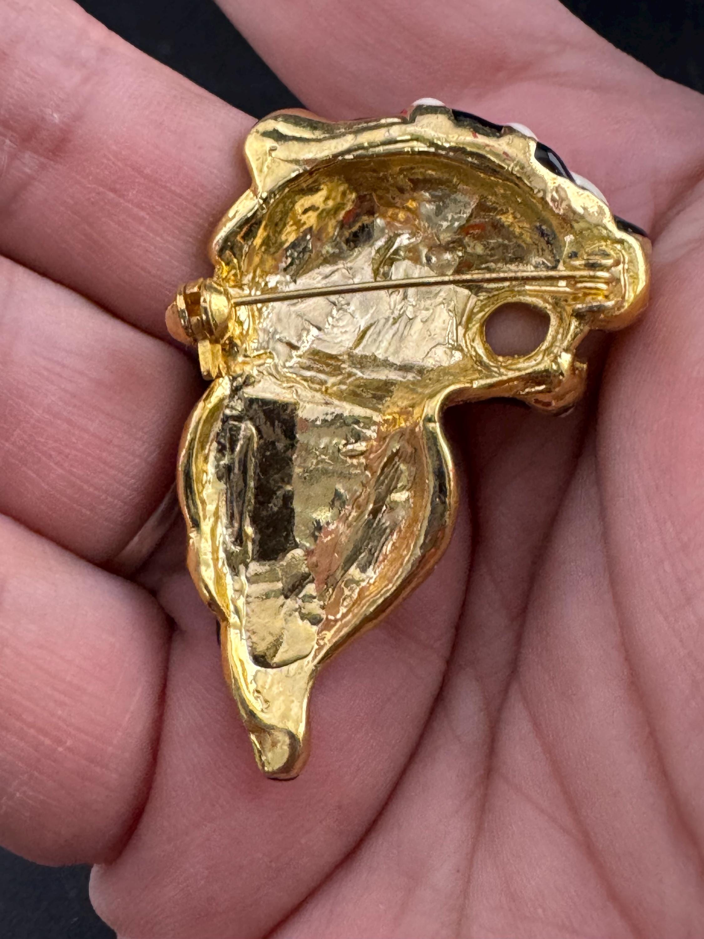 Vintage Rhinestone black Tiger Brooch: Enamel Big Cat, Gold Tone