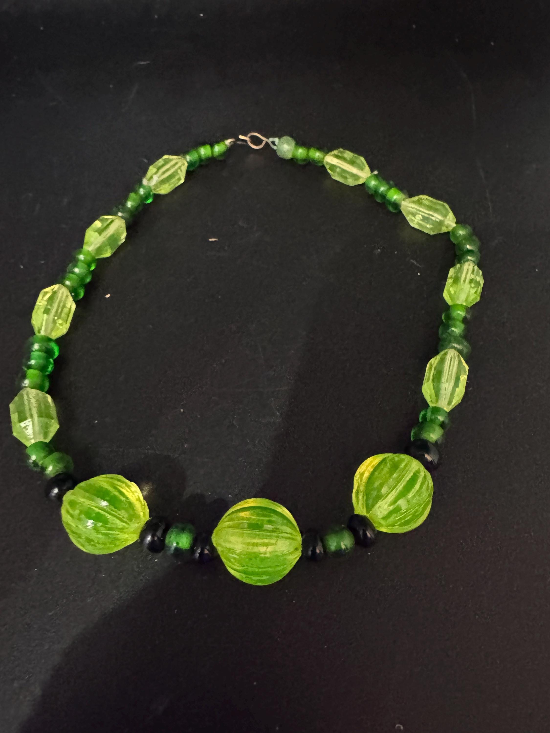 Old UV Reactive Art Deco rolled gold warernelon beaded necklace, uranium 42cm
