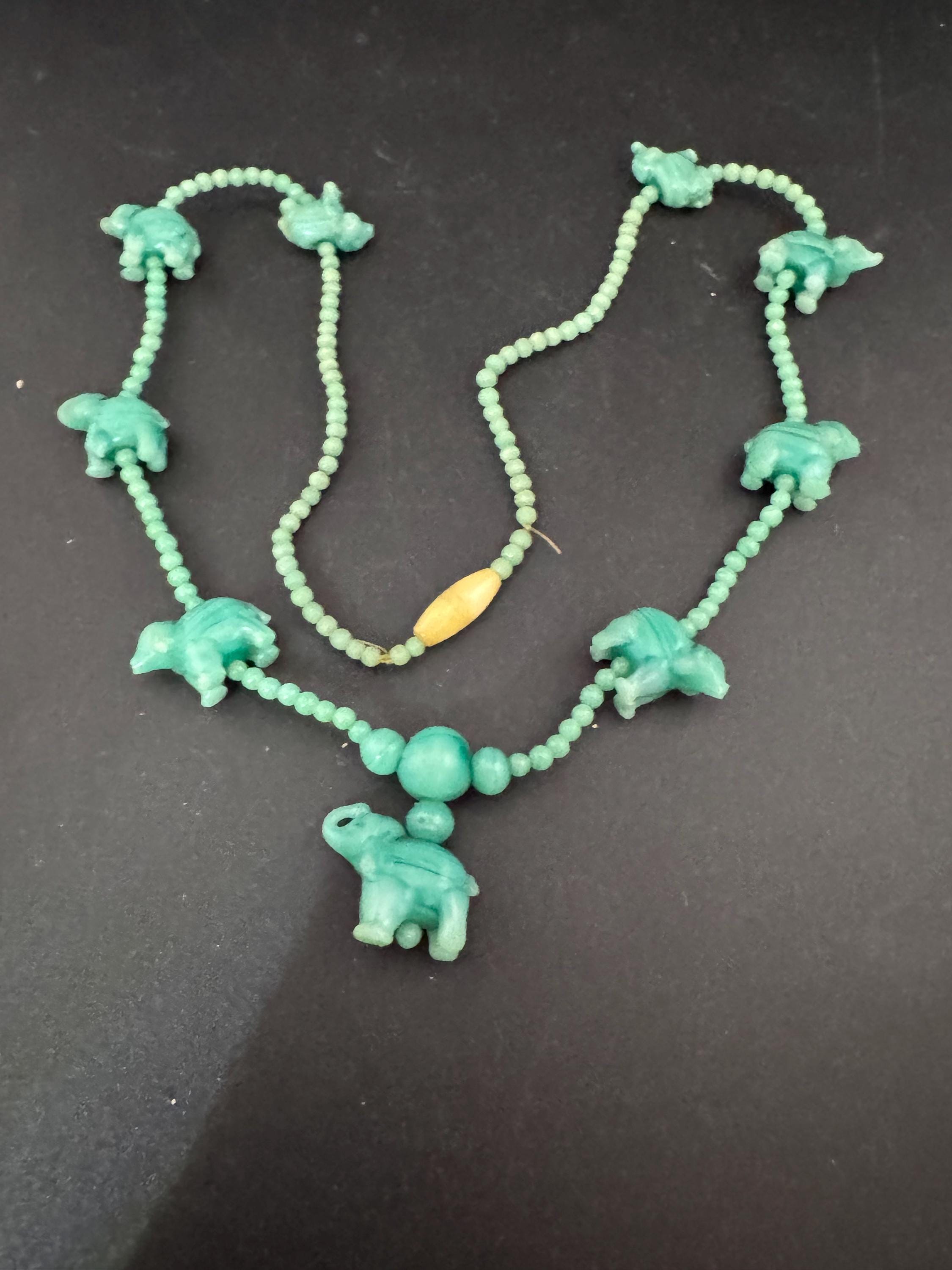 Antique Chinese peking carved glass green Art Deco period beaded elephant necklace
