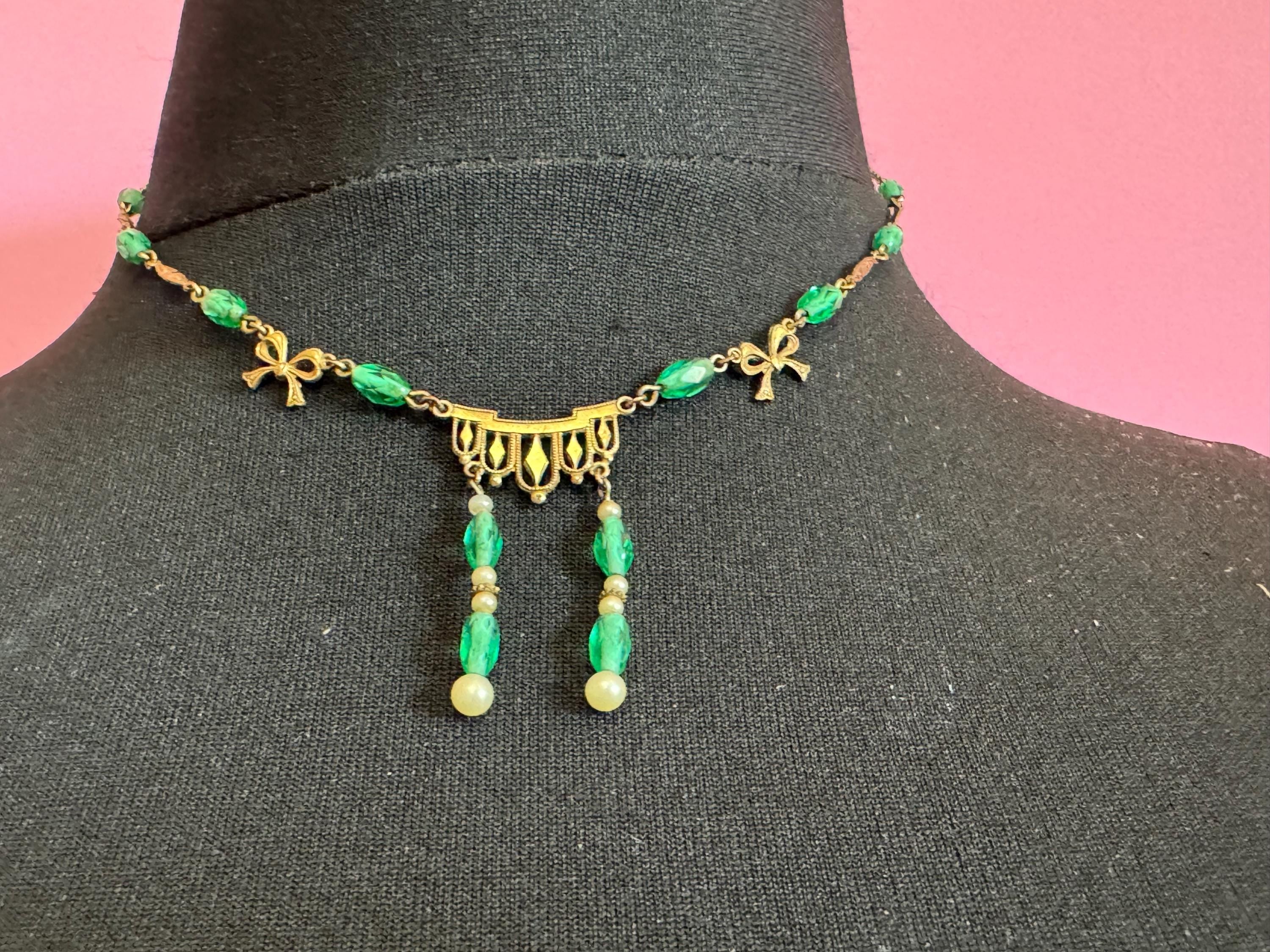 Antique dainty art deco rolled gold gilt metal necklace with faux pearl and green glass beads 1920s 42cm