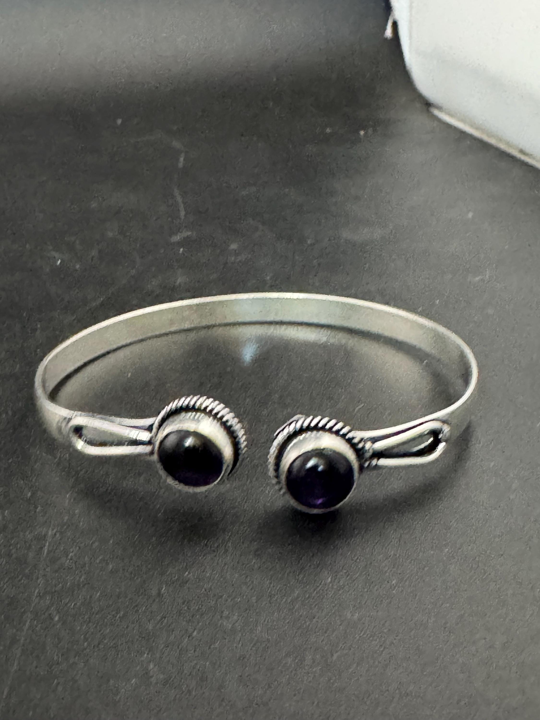 Retro purple amethyst GEMSTONE Bangle silver tone torque cuff bracelet