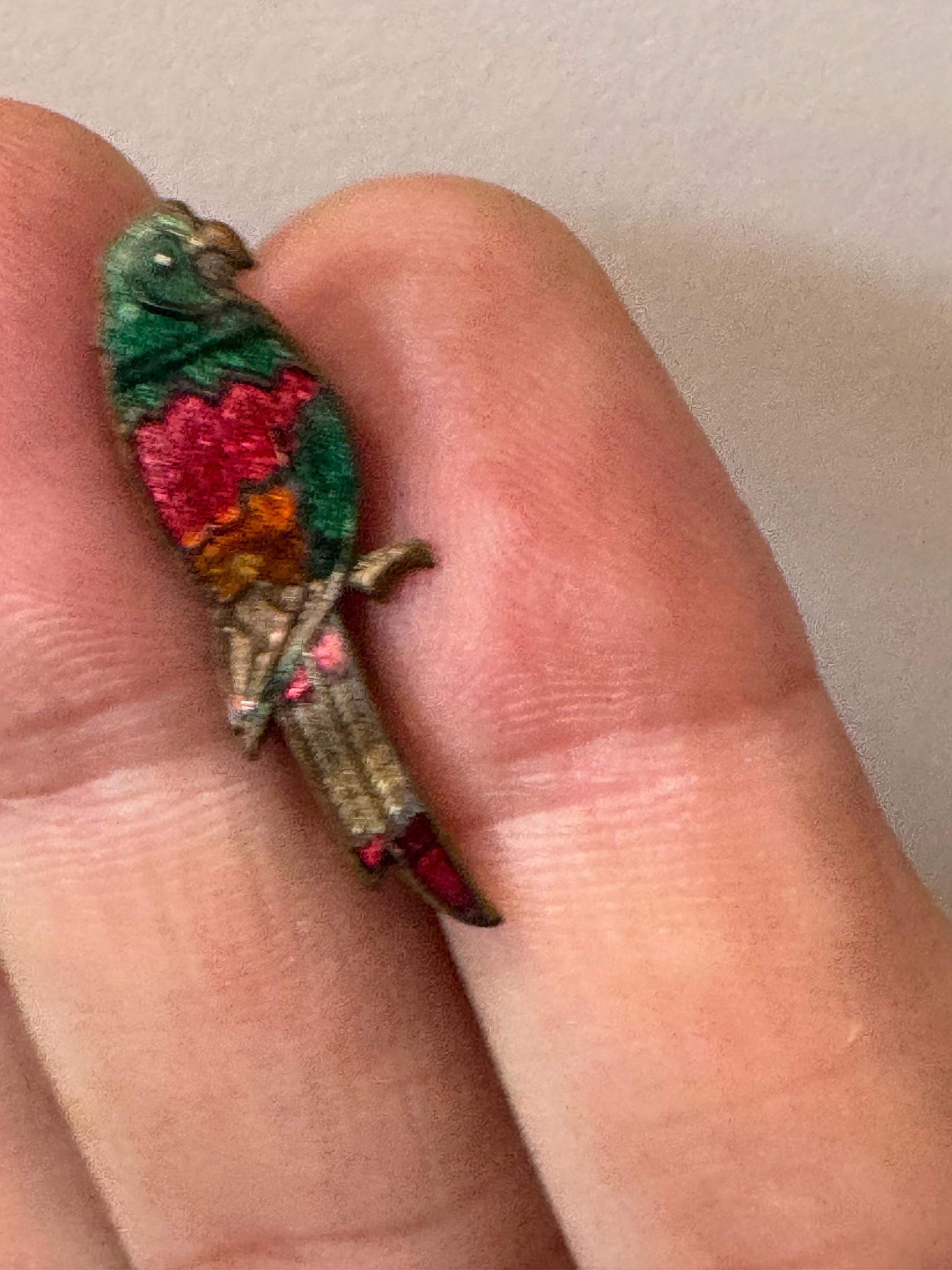 Sweet little art deco Early brass green and red enamel parrot Brooch 2.8cm