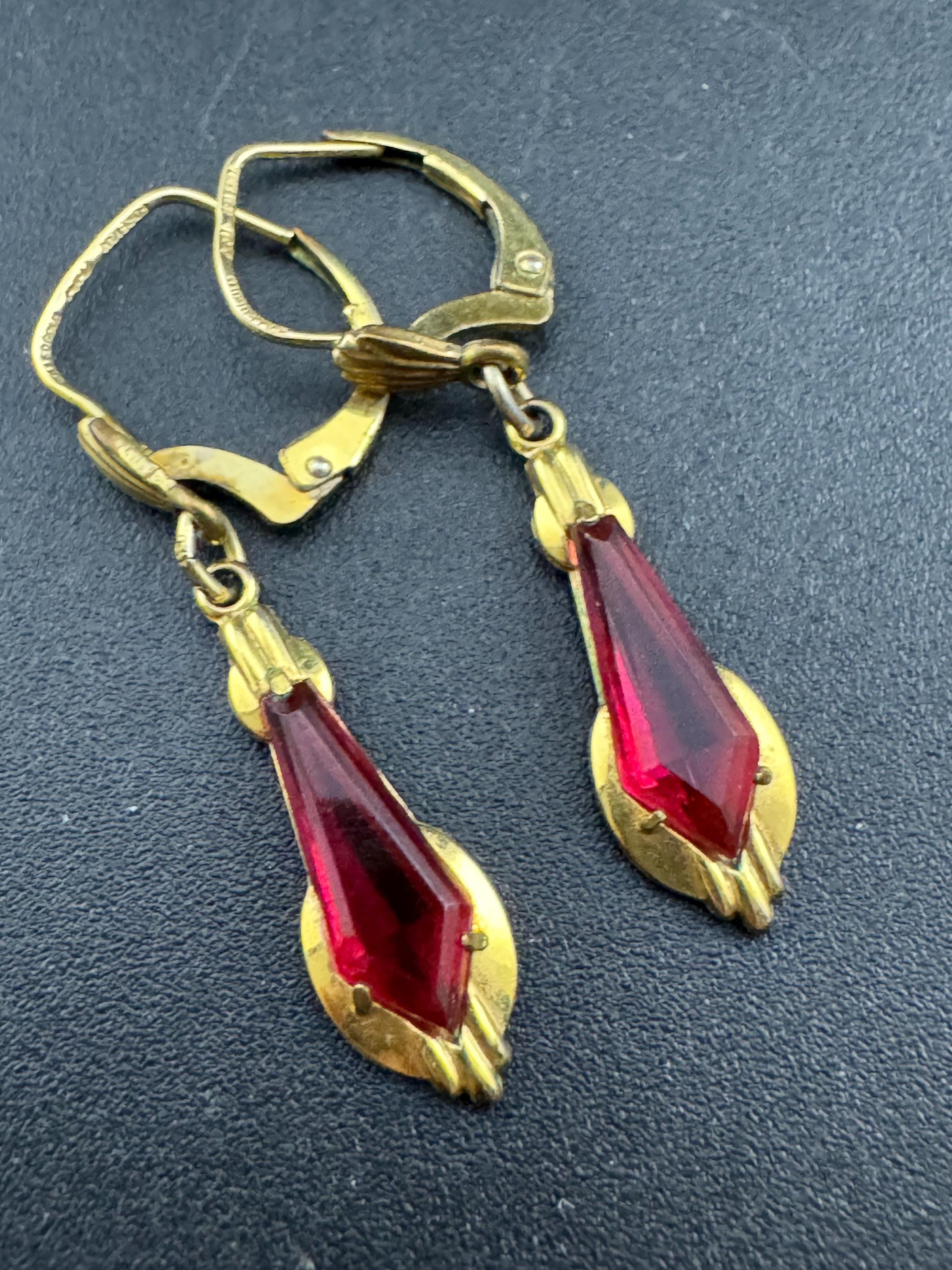Vintage RG retro rolled gold small drop dropper earrings for pierced ears ruby red pink stones