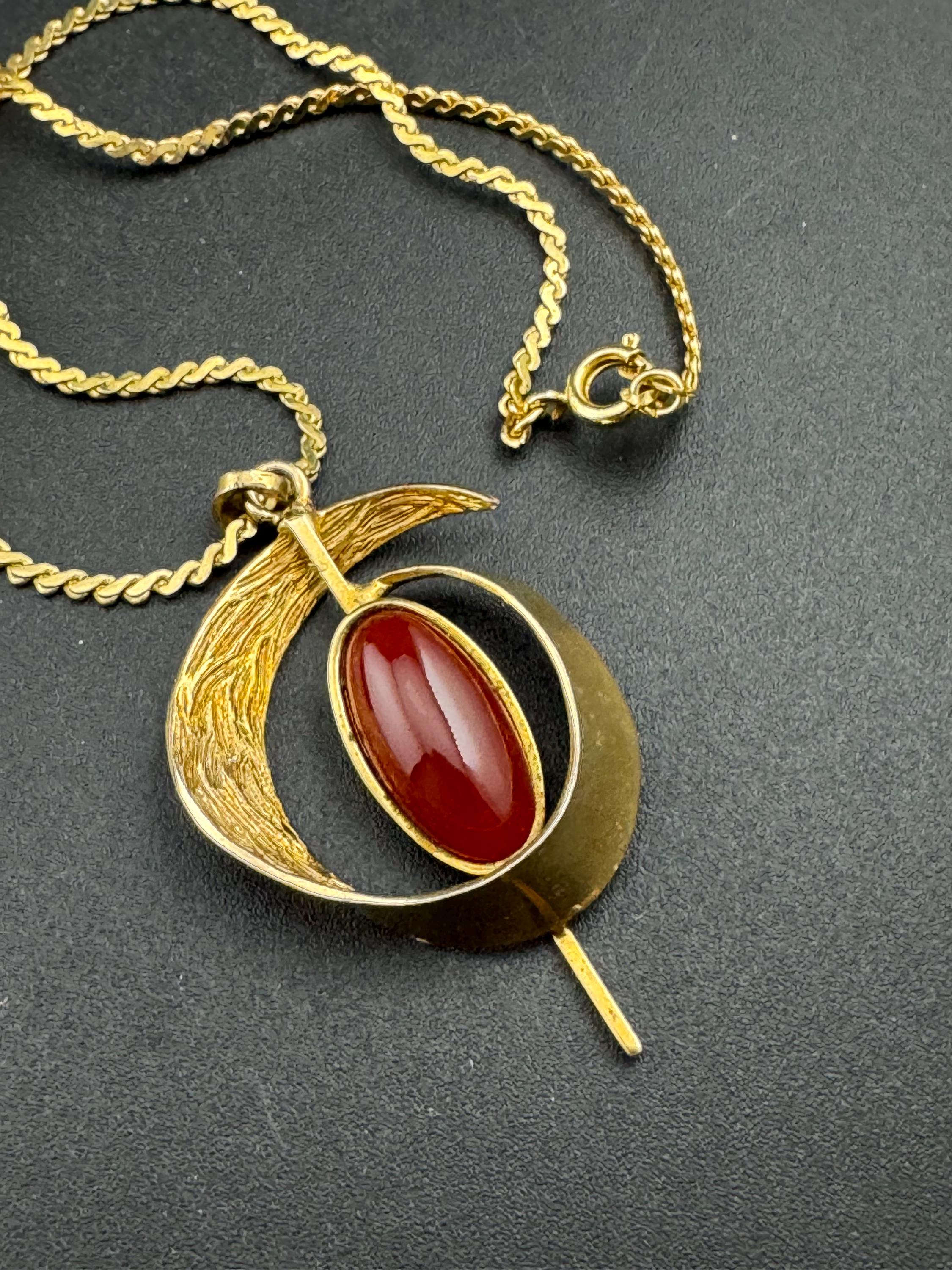 Modernist mid century gold plated carnelian gemstone pendant necklace on a 48cm serpentine  chain