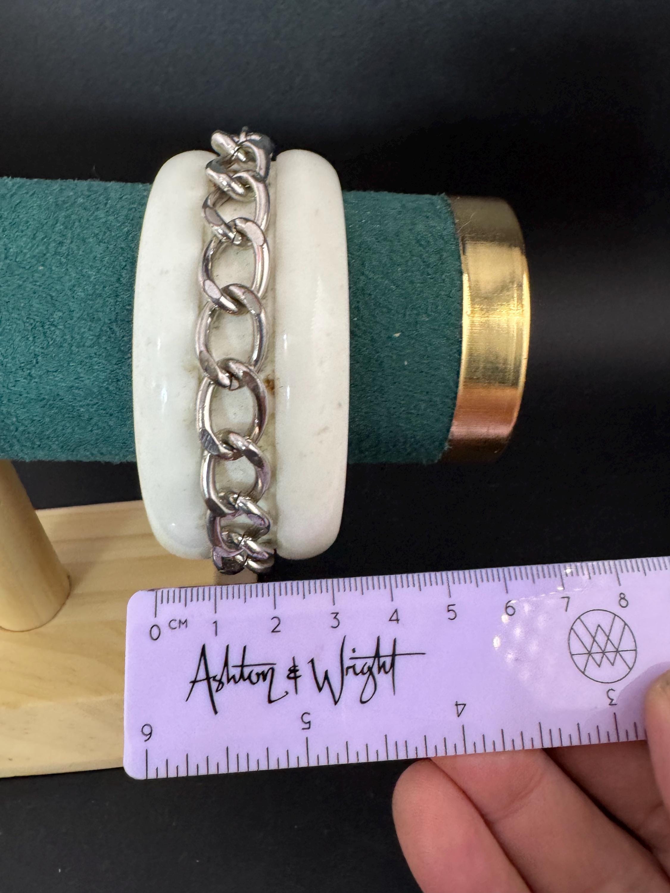 Vintage white plastic silver curb chain link wide cuff bangle bracelet 65mm internal diameter