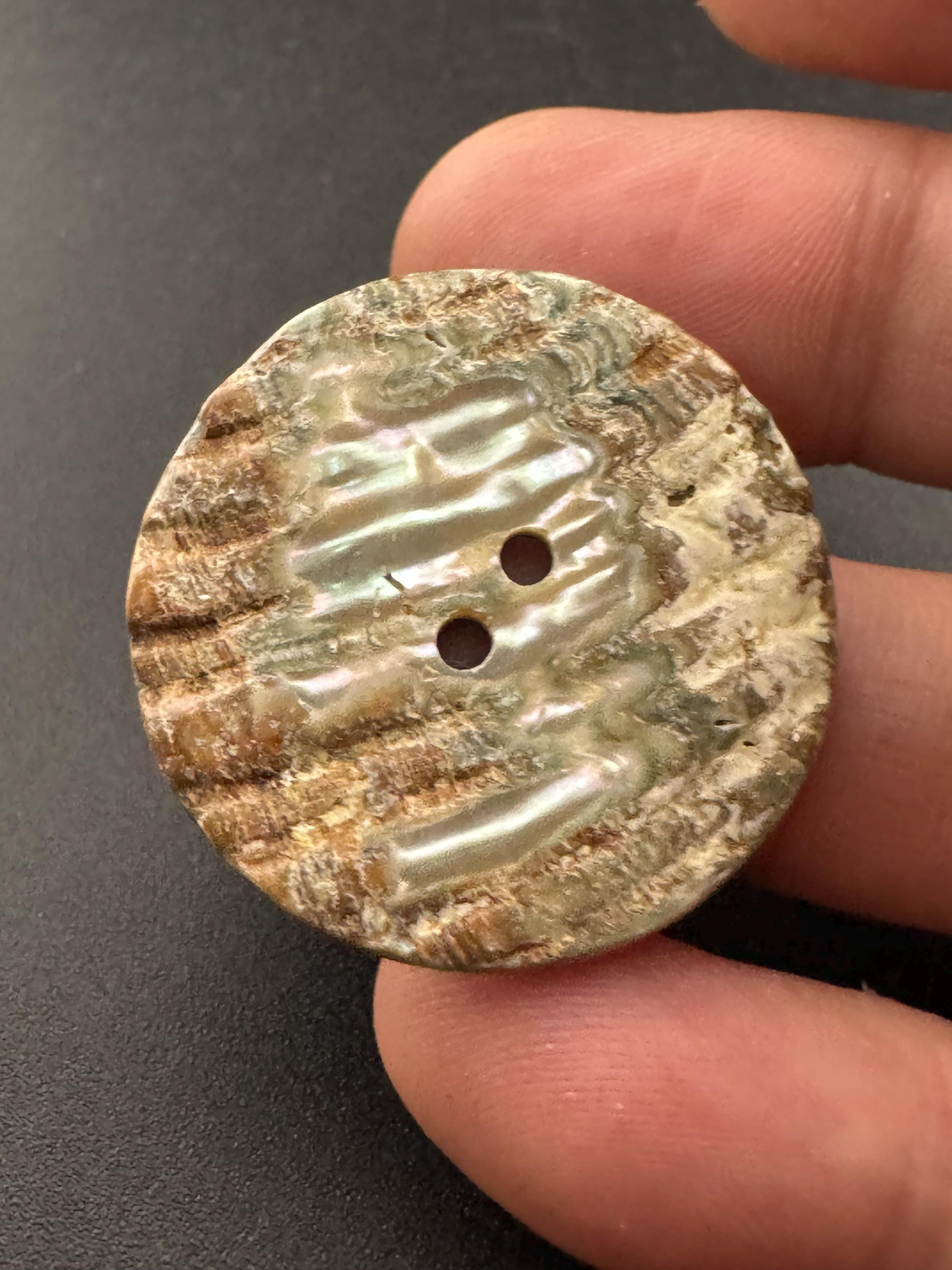 1 x 30mm natural abalone shell thick round natural MOP Mother of Pearl Button