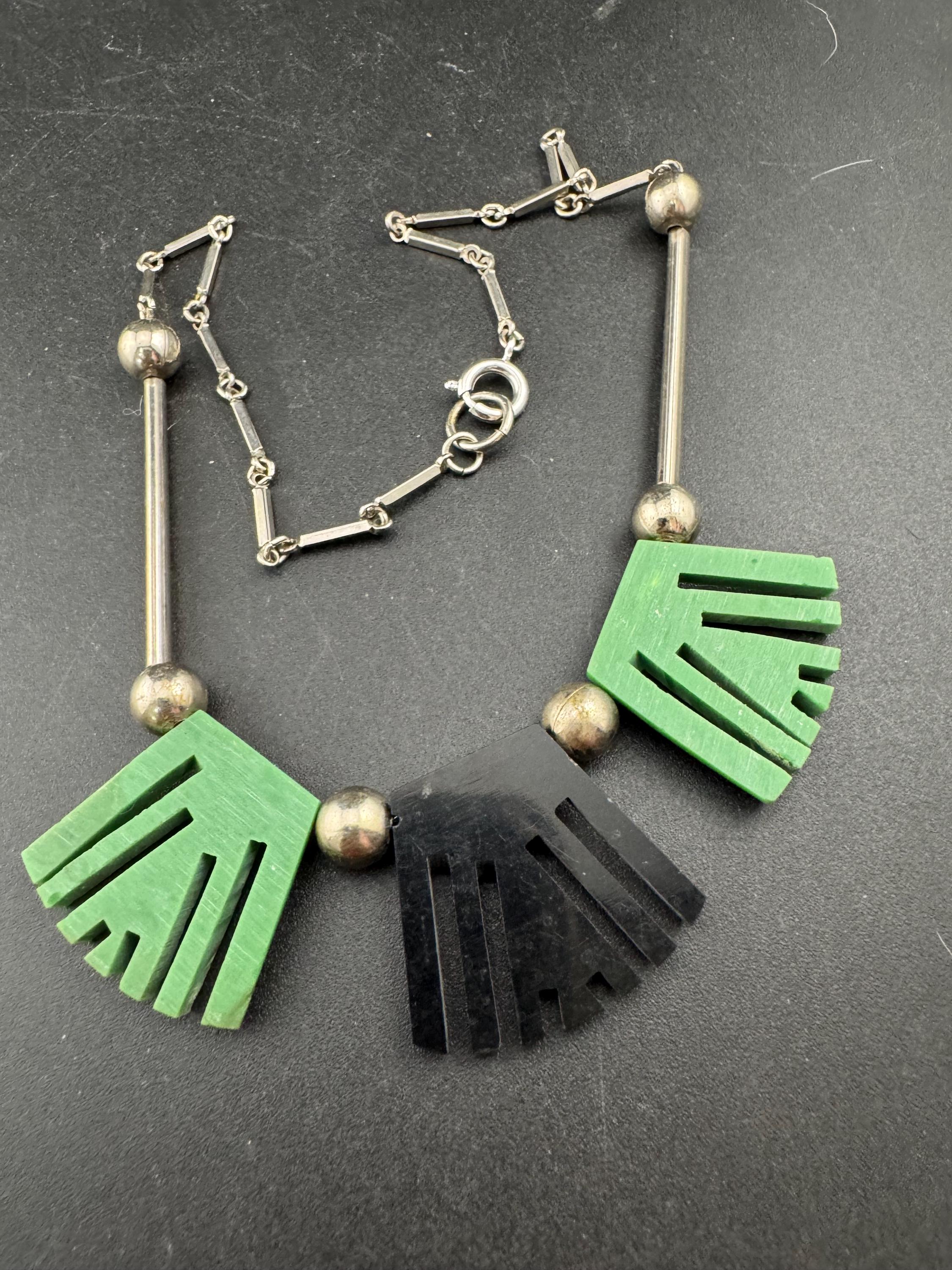 Art deco Jakob Bengel modernist Chrome silver tone metal 1920s black and Green galalith plastic fringed geometric bead necklace