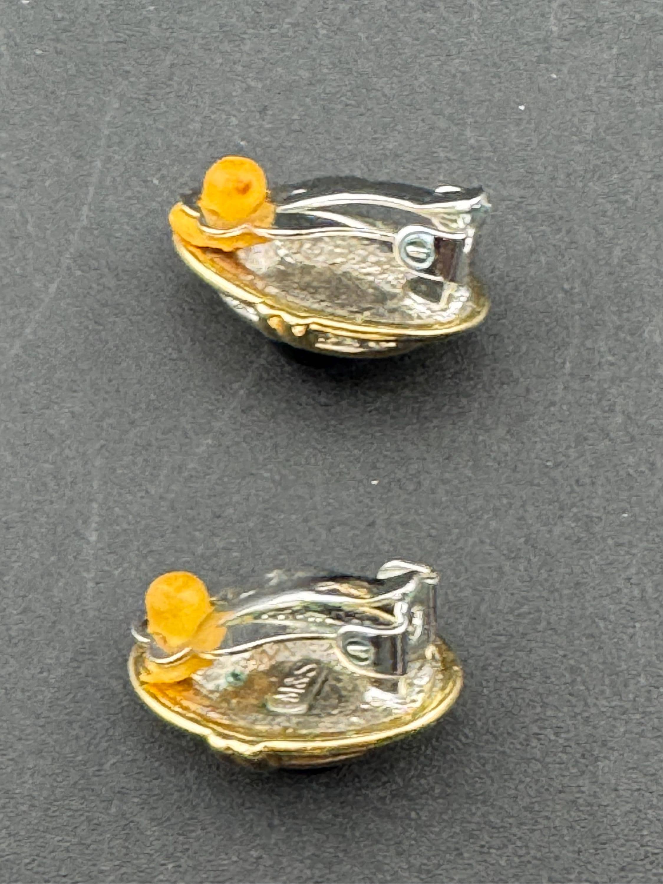 Vintage Oval sapphire clear glass paste gold tone diamanté clip on earrings